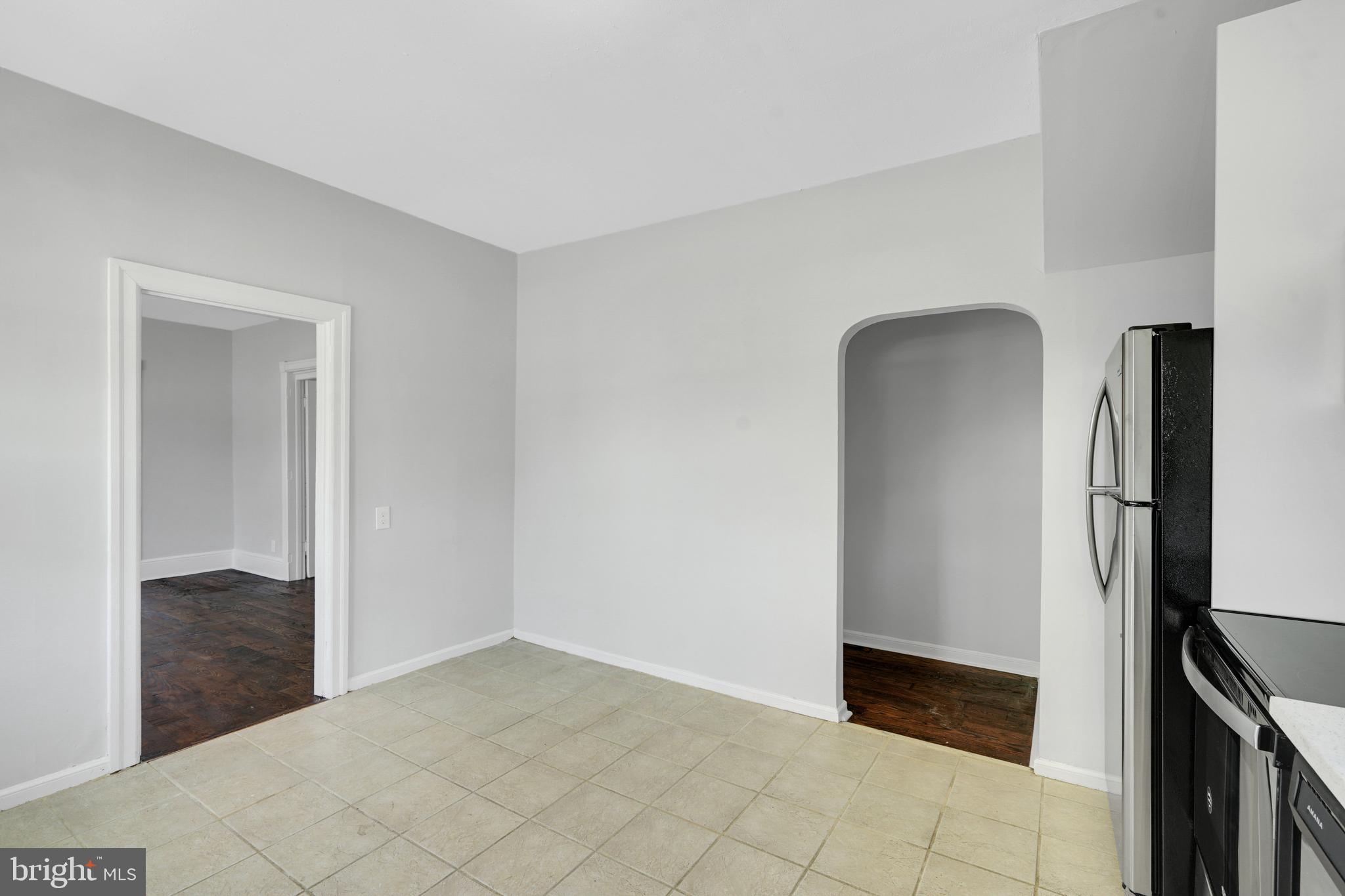 121 E BROWNING ROAD