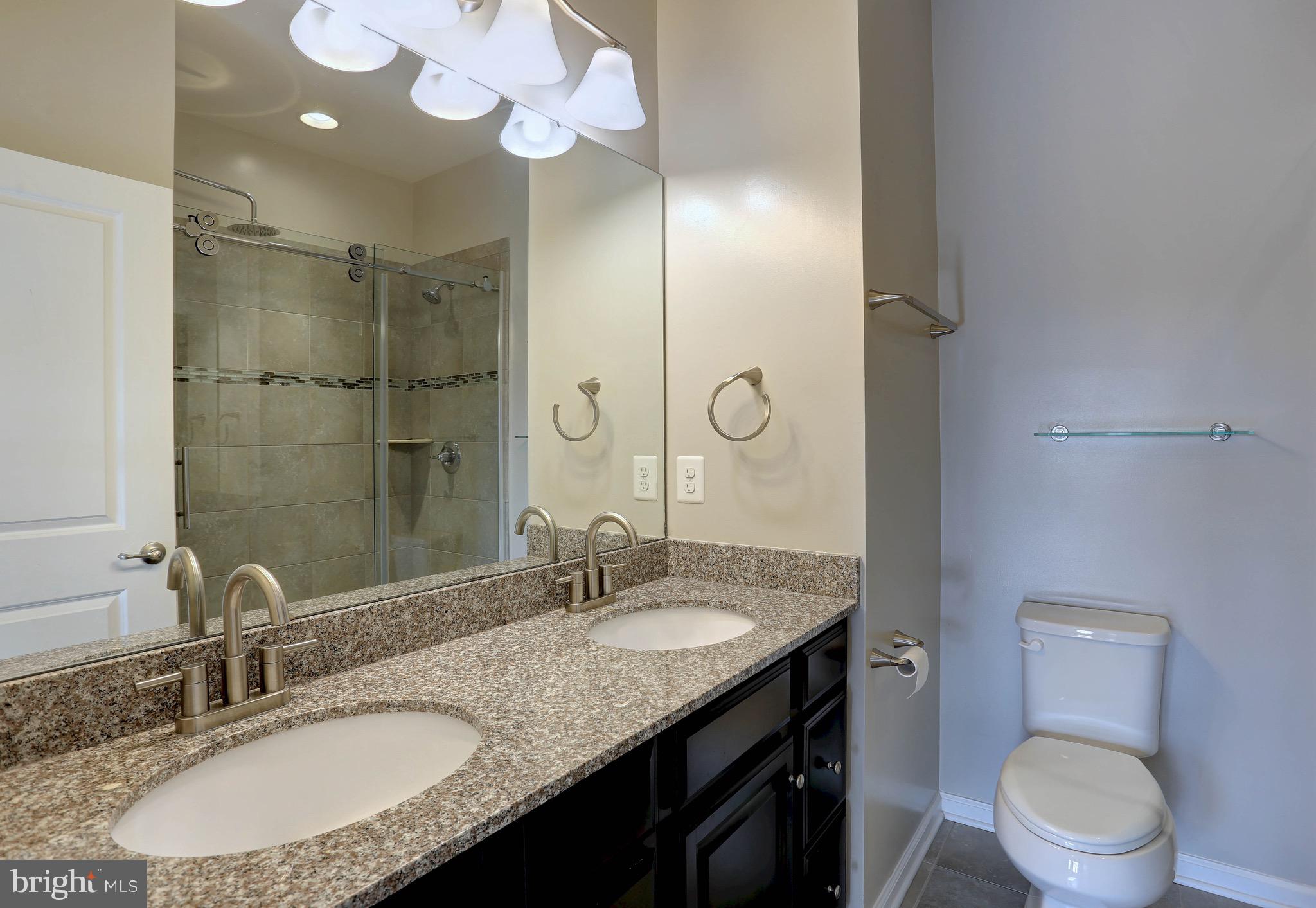 O'DONNELL SQUARE - Residential