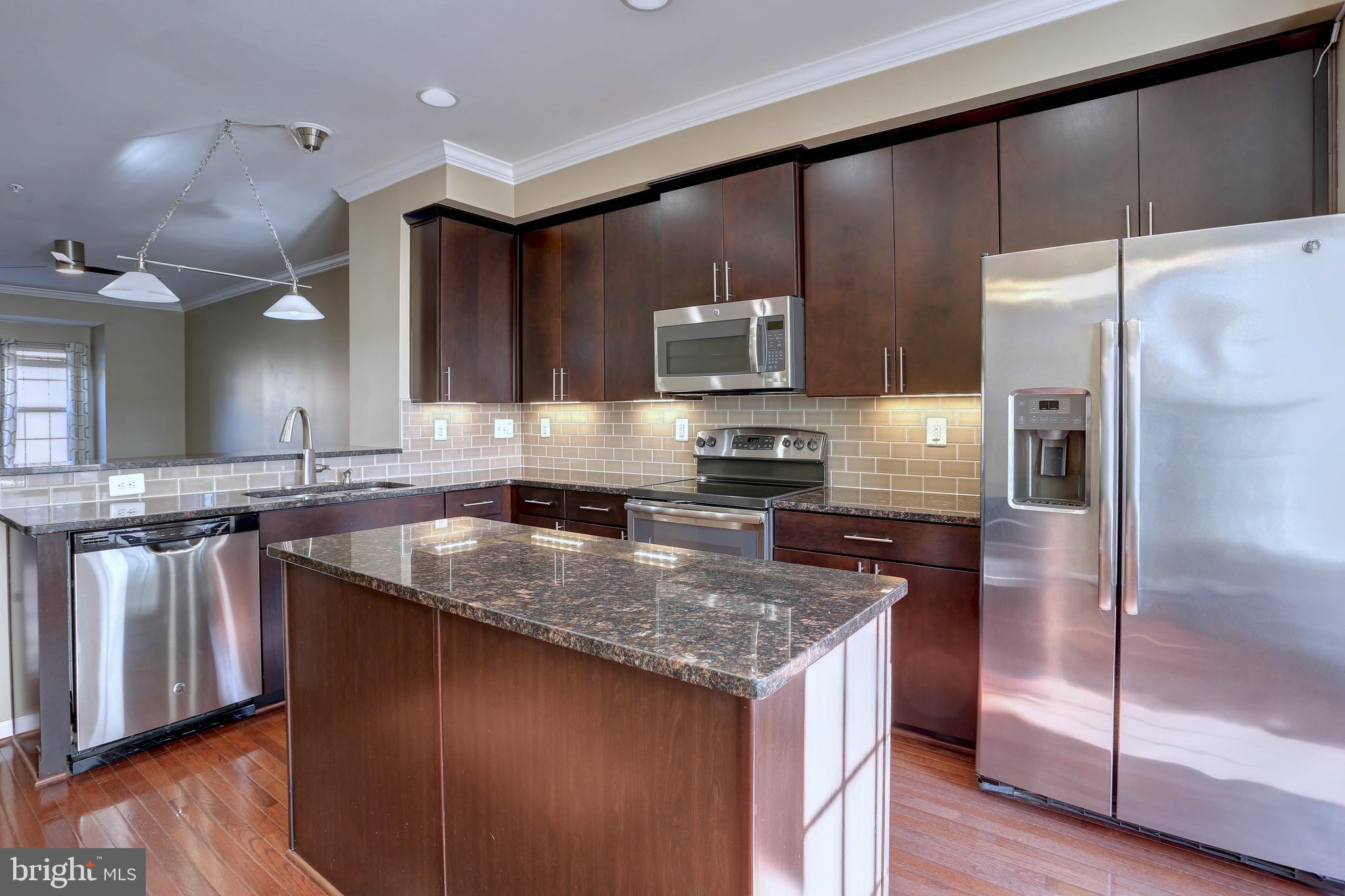 O'DONNELL SQUARE - Residential