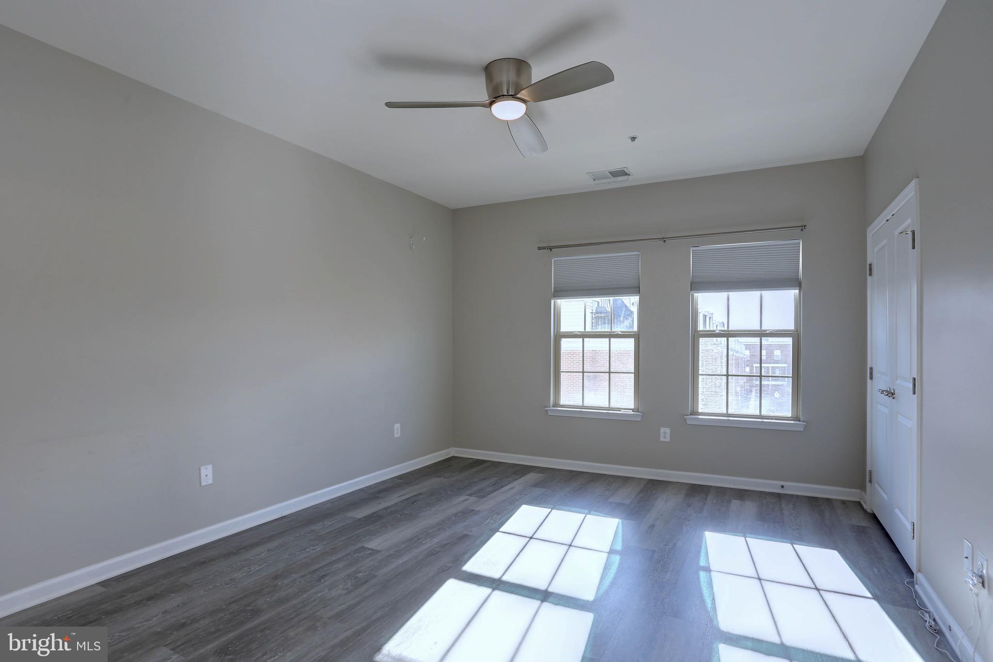 O'DONNELL SQUARE - Residential