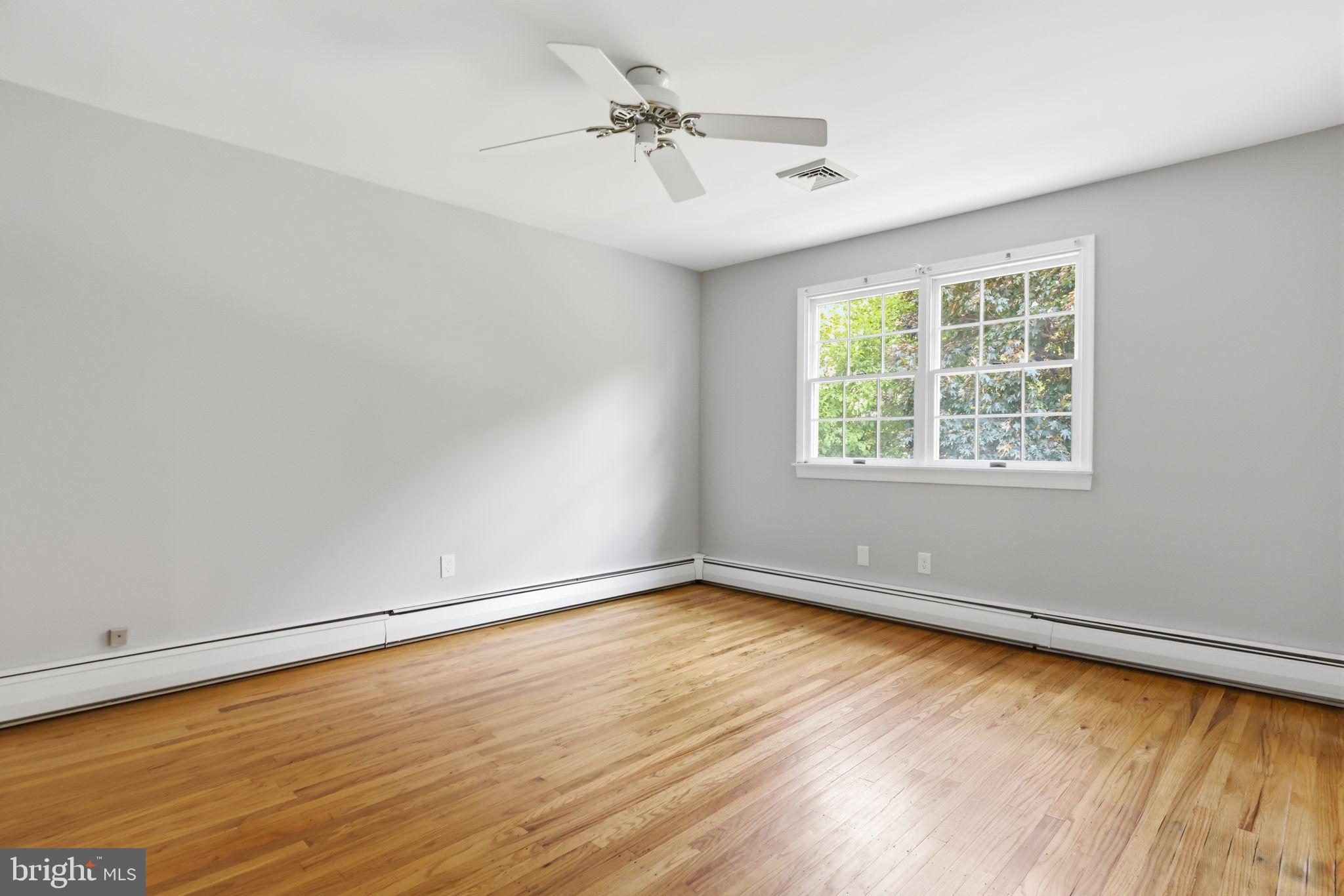 BUCK HILL ACRES - Residential