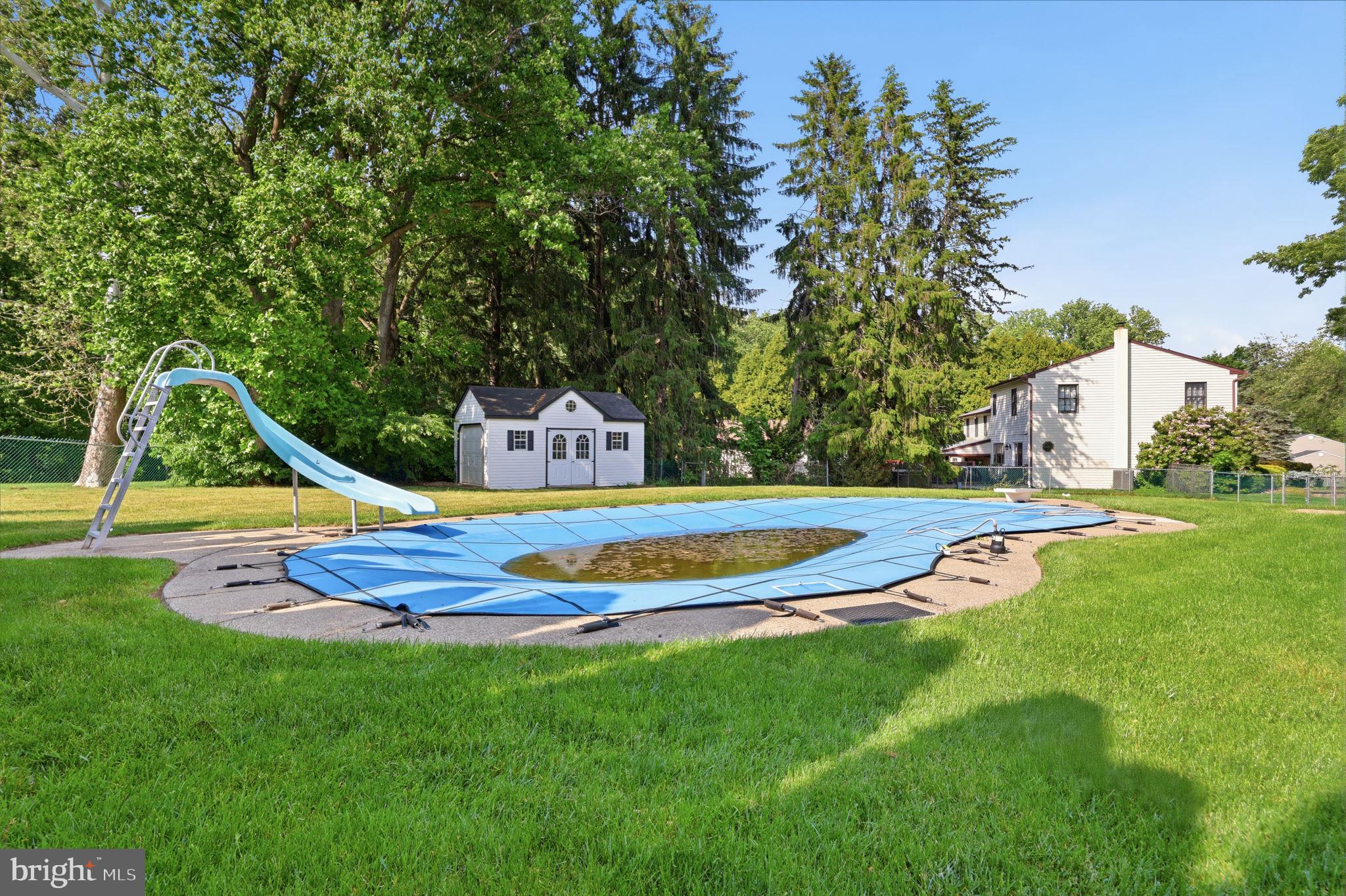 BUCK HILL ACRES - Residential