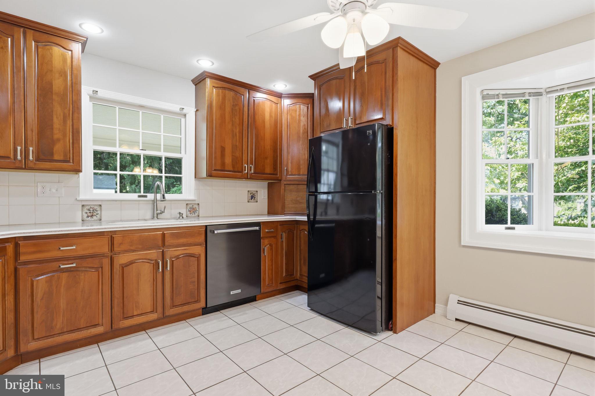 BUCK HILL ACRES - Residential