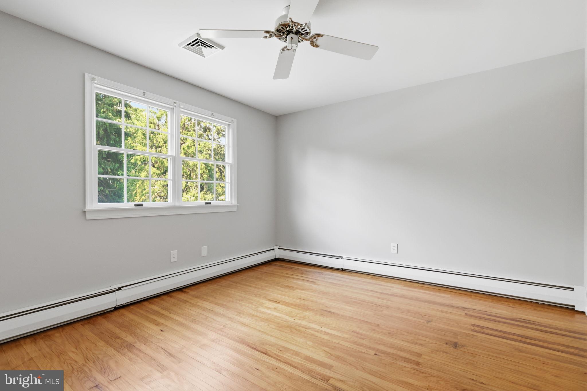 BUCK HILL ACRES - Residential
