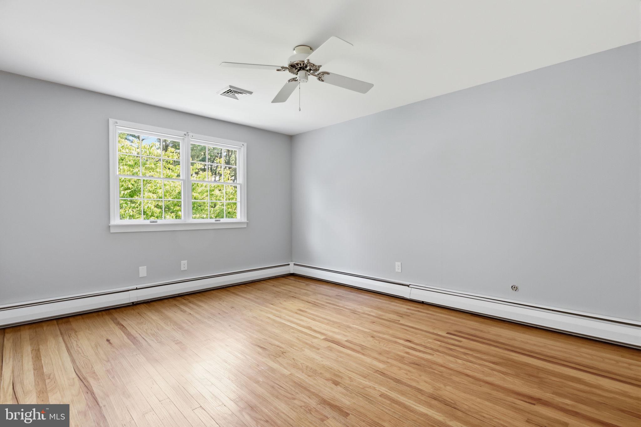 BUCK HILL ACRES - Residential