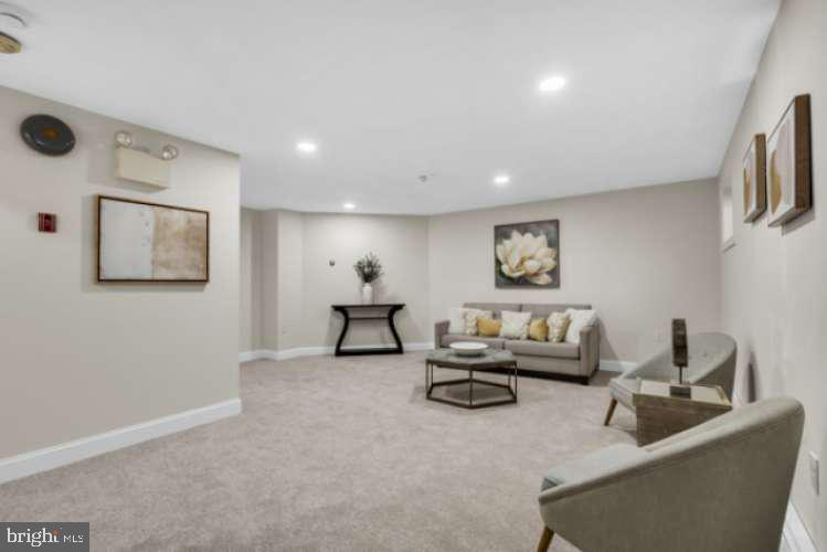 NONE AVA ILABLE - Residential