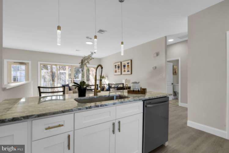 NONE AVA ILABLE - Residential