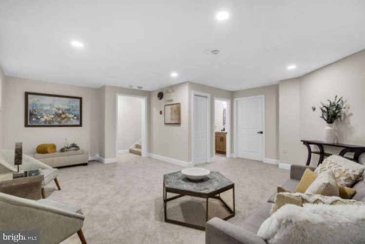 NONE AVA ILABLE - Residential