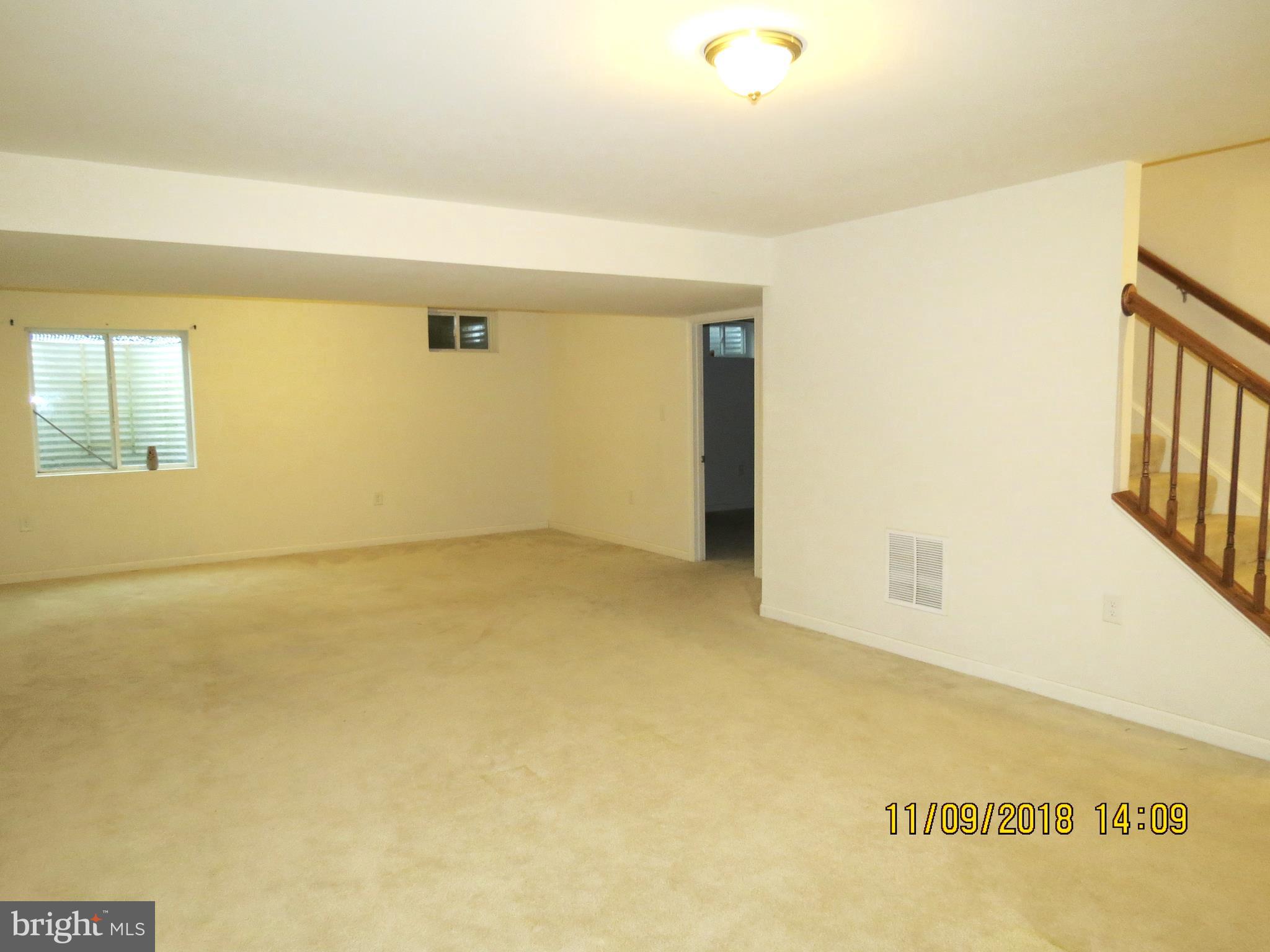 BENTWOOD ESTATES - Residential