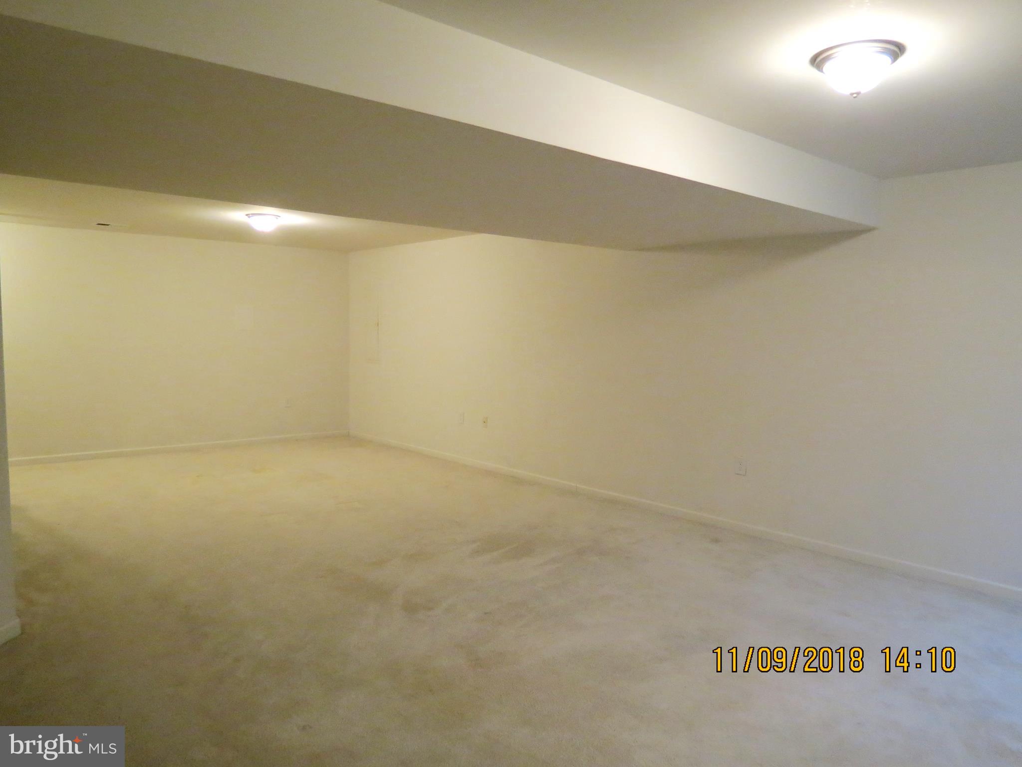 BENTWOOD ESTATES - Residential