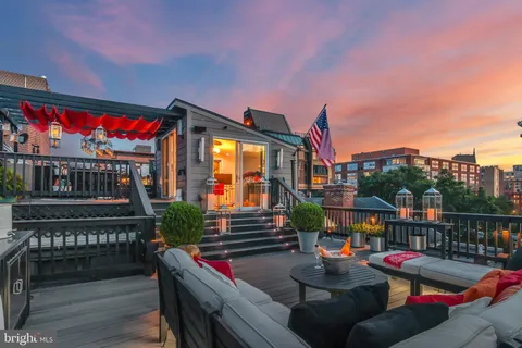 1217 N Street NW Unit PENTHOUSE, Washington, DC MLS: DCDC2192482