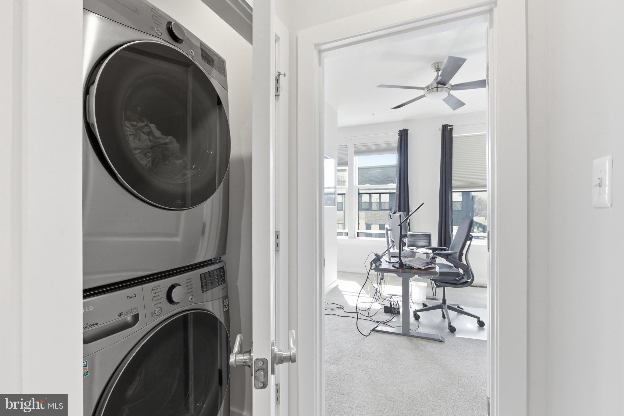 RIVERFRONT - Residential