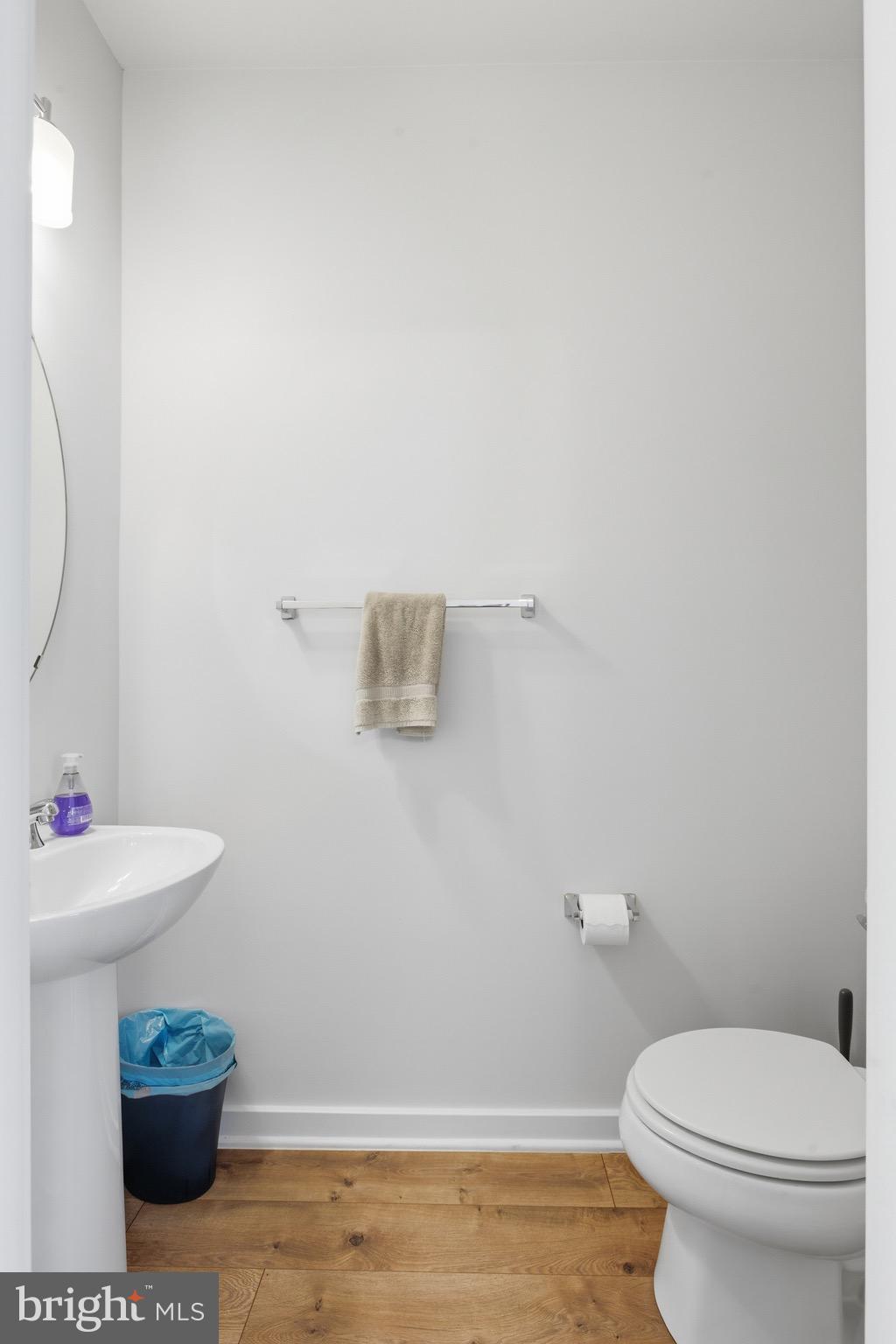 RIVERFRONT - Residential