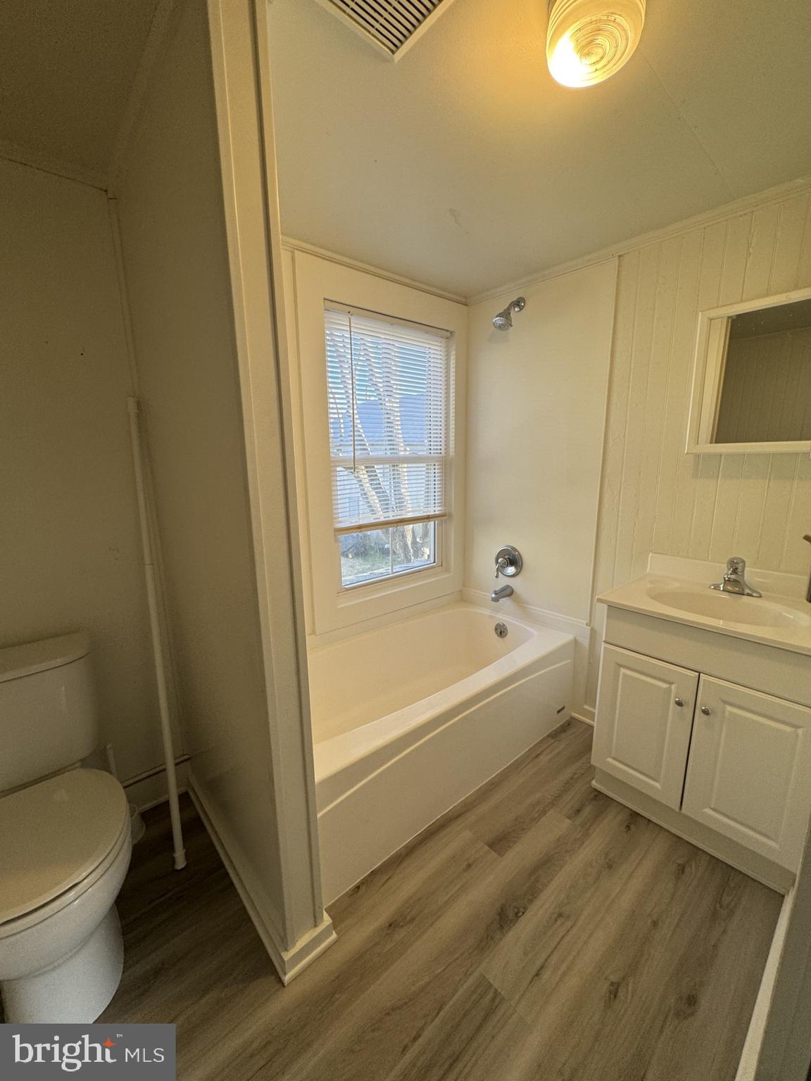 HISTORIC DISTRIC - Residential Lease