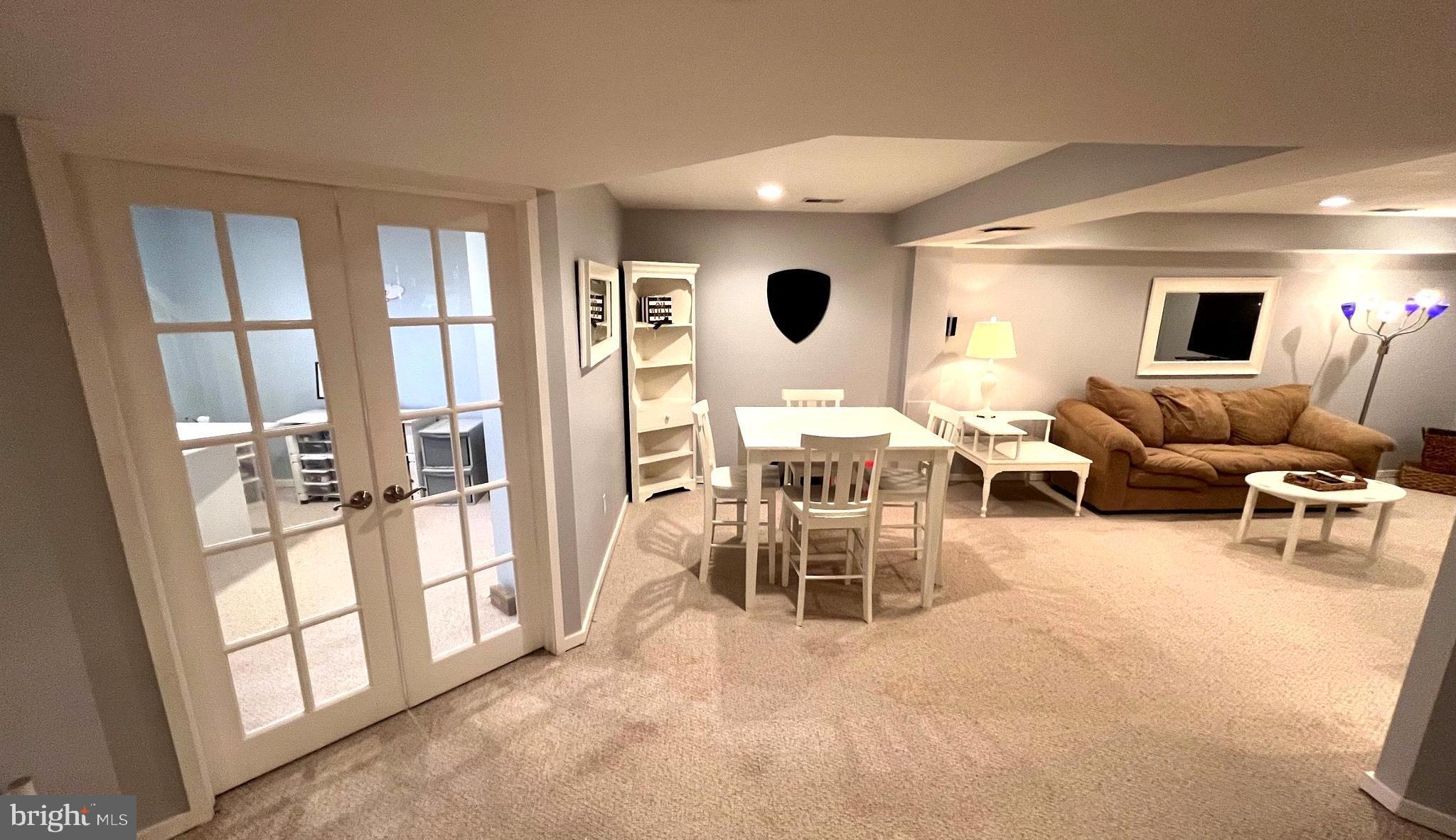 ARROWHEAD - Residential