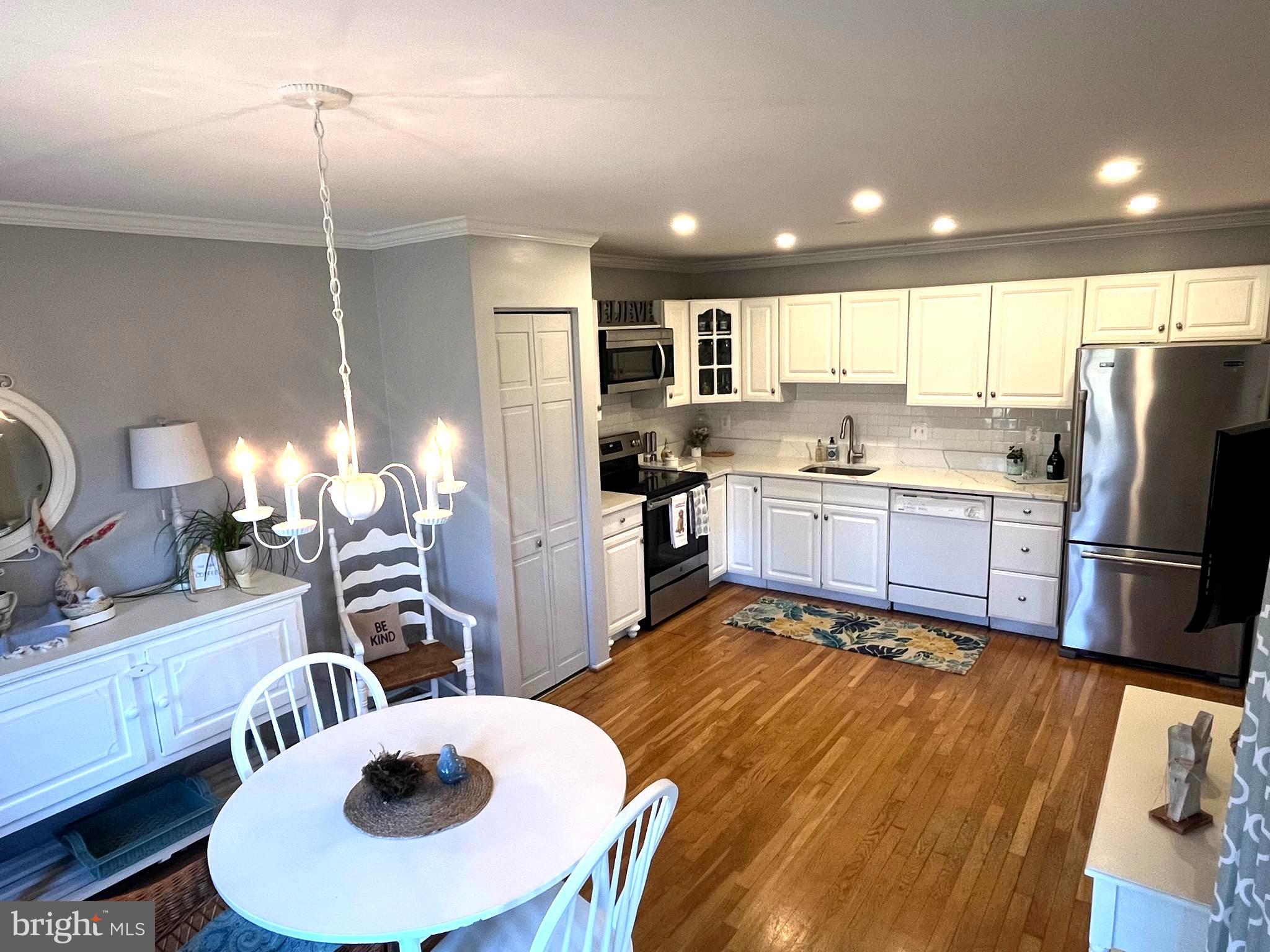 ARROWHEAD - Residential