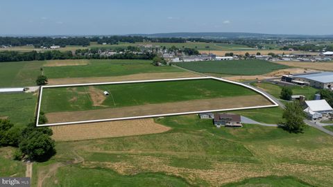 Photo of 35 Kinzer Ave, PARADISE, PA 17562 (MLS # PALA2071452)