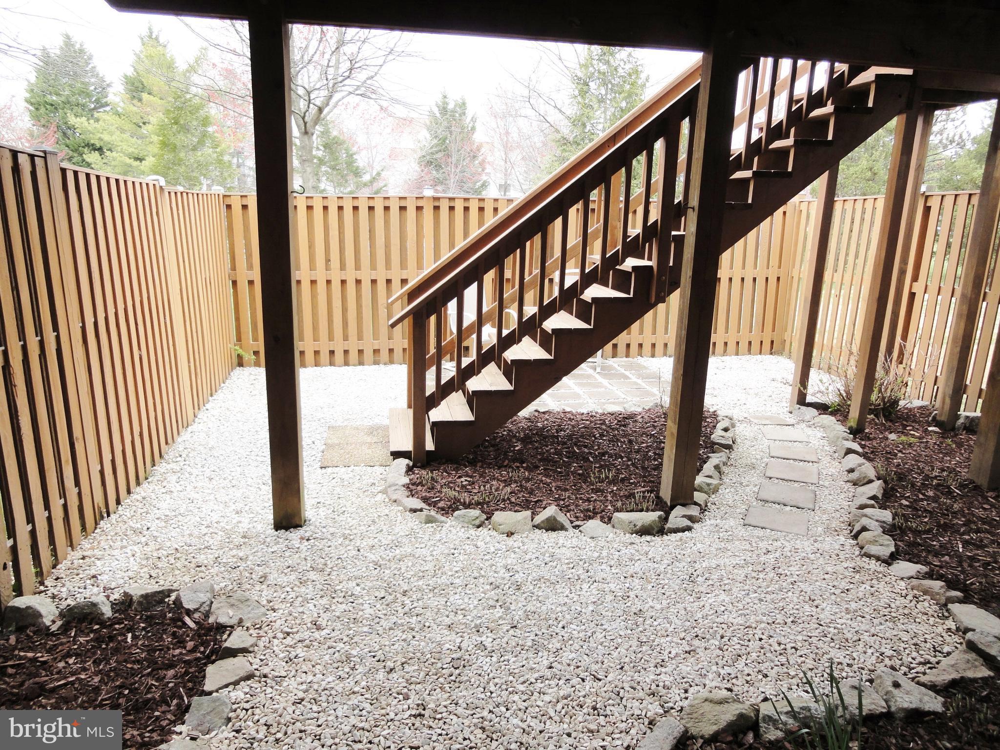 KINGSTOWNE - Residential