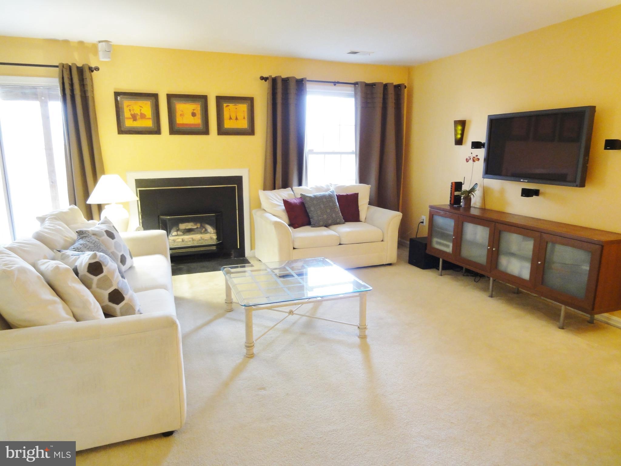 KINGSTOWNE - Residential