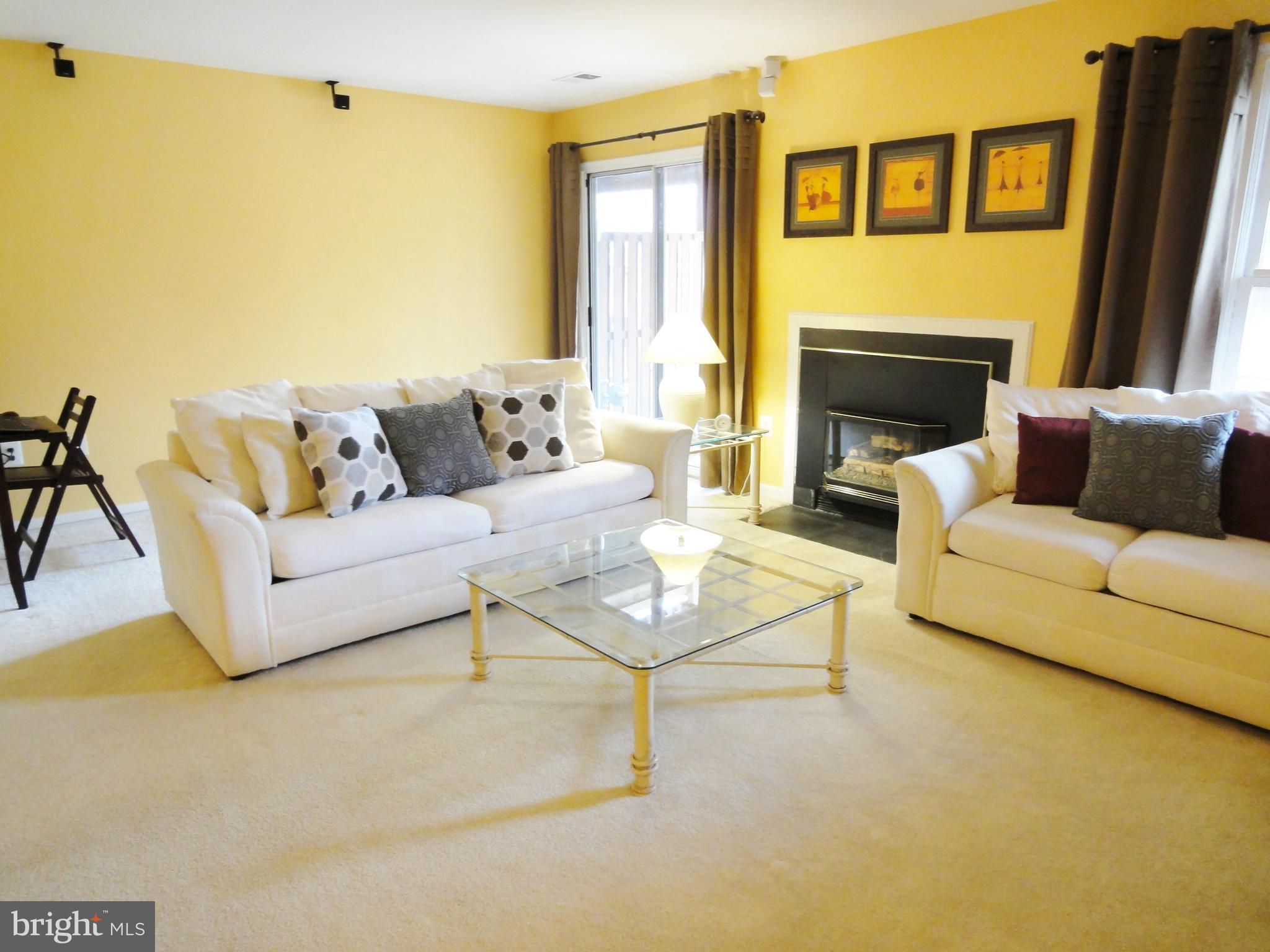 KINGSTOWNE - Residential