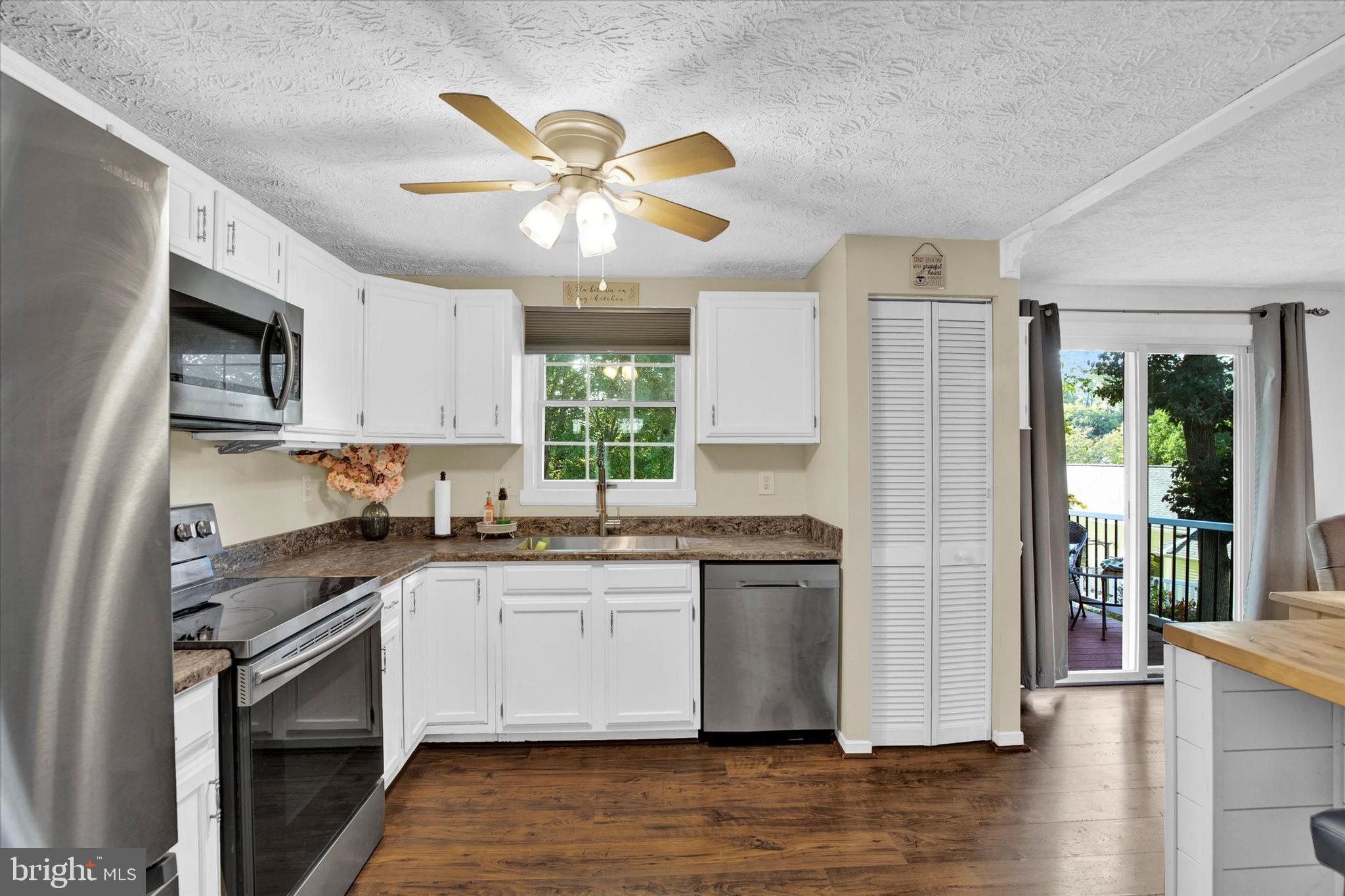 BOX HILL NORTH - Residential