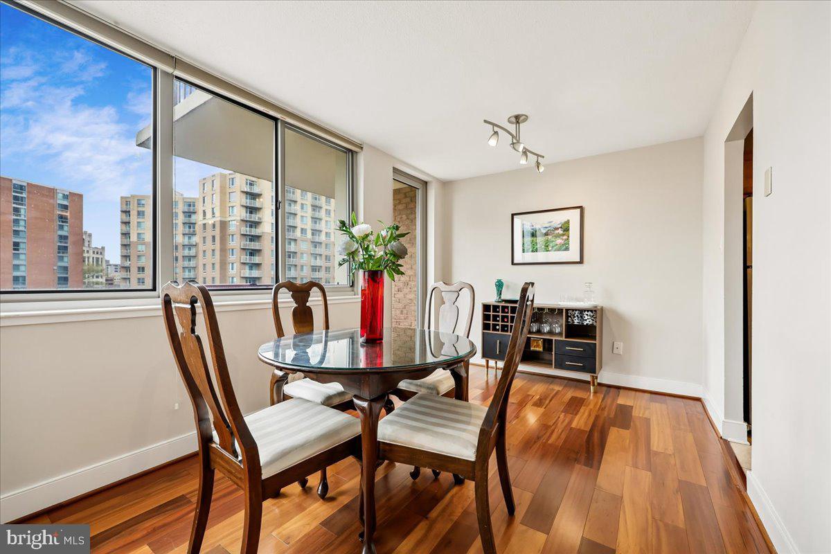 MICA CODM @ SILVER SPRING - Residential