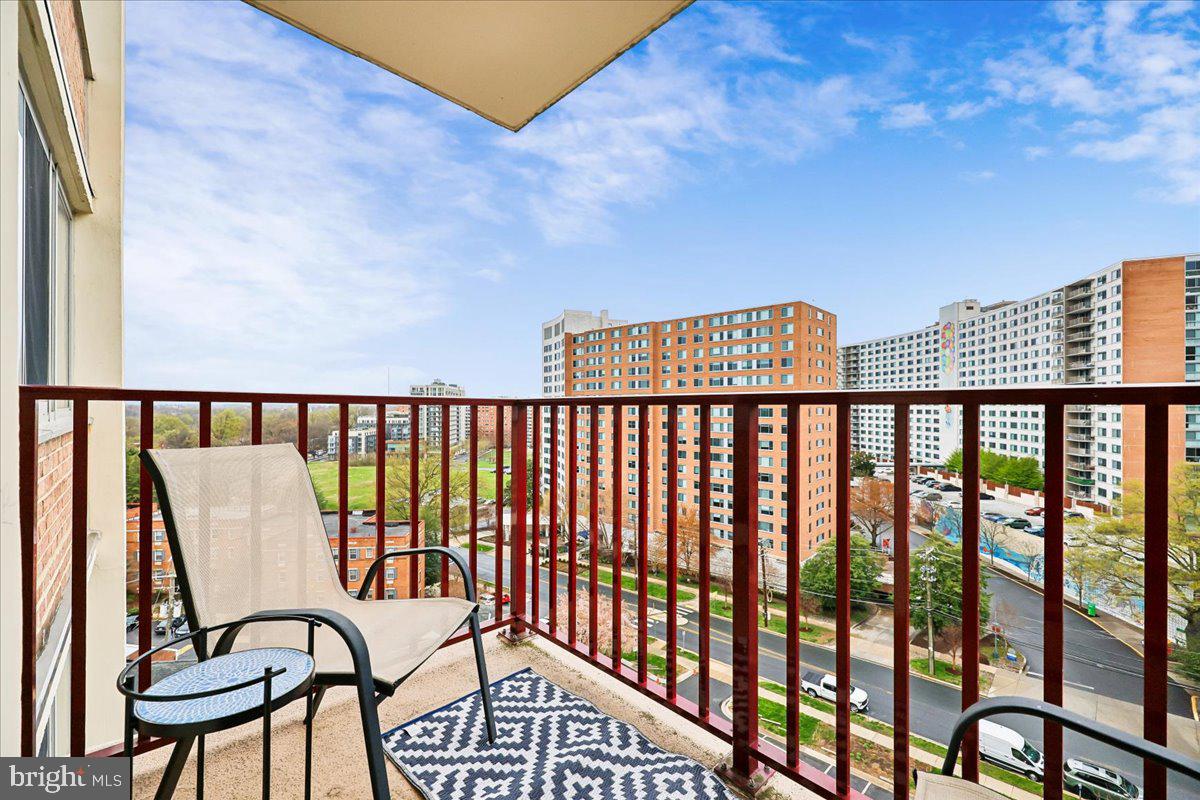 MICA CODM @ SILVER SPRING - Residential