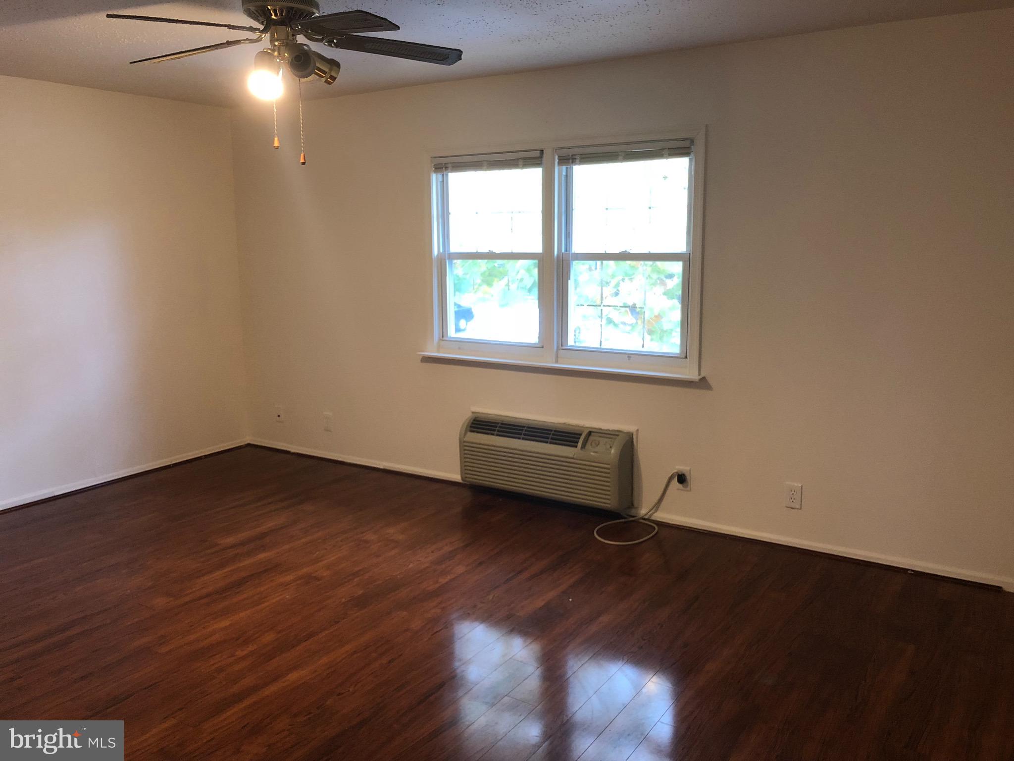 PEMBROOKE - Residential Lease