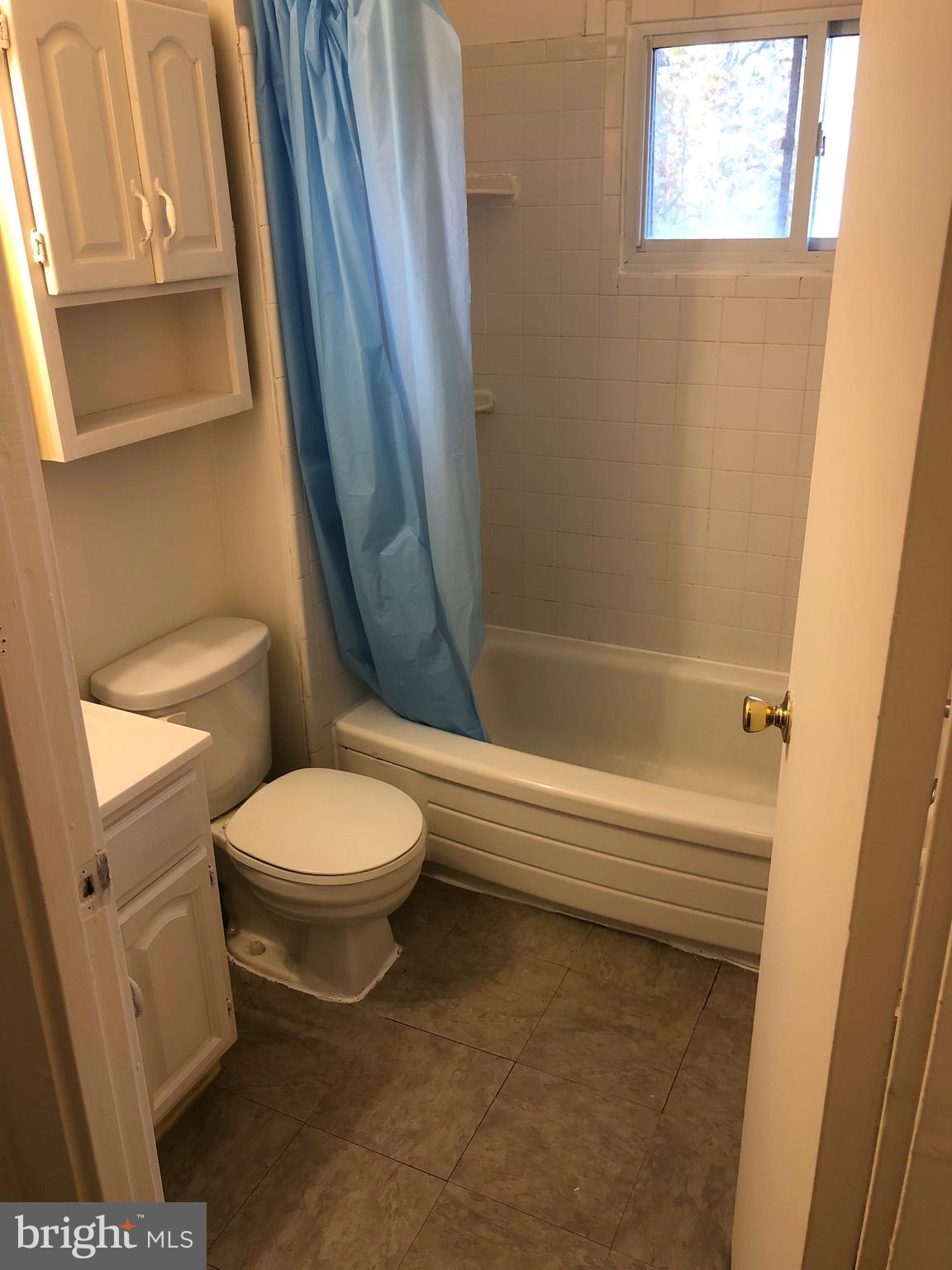 PEMBROOKE - Residential Lease