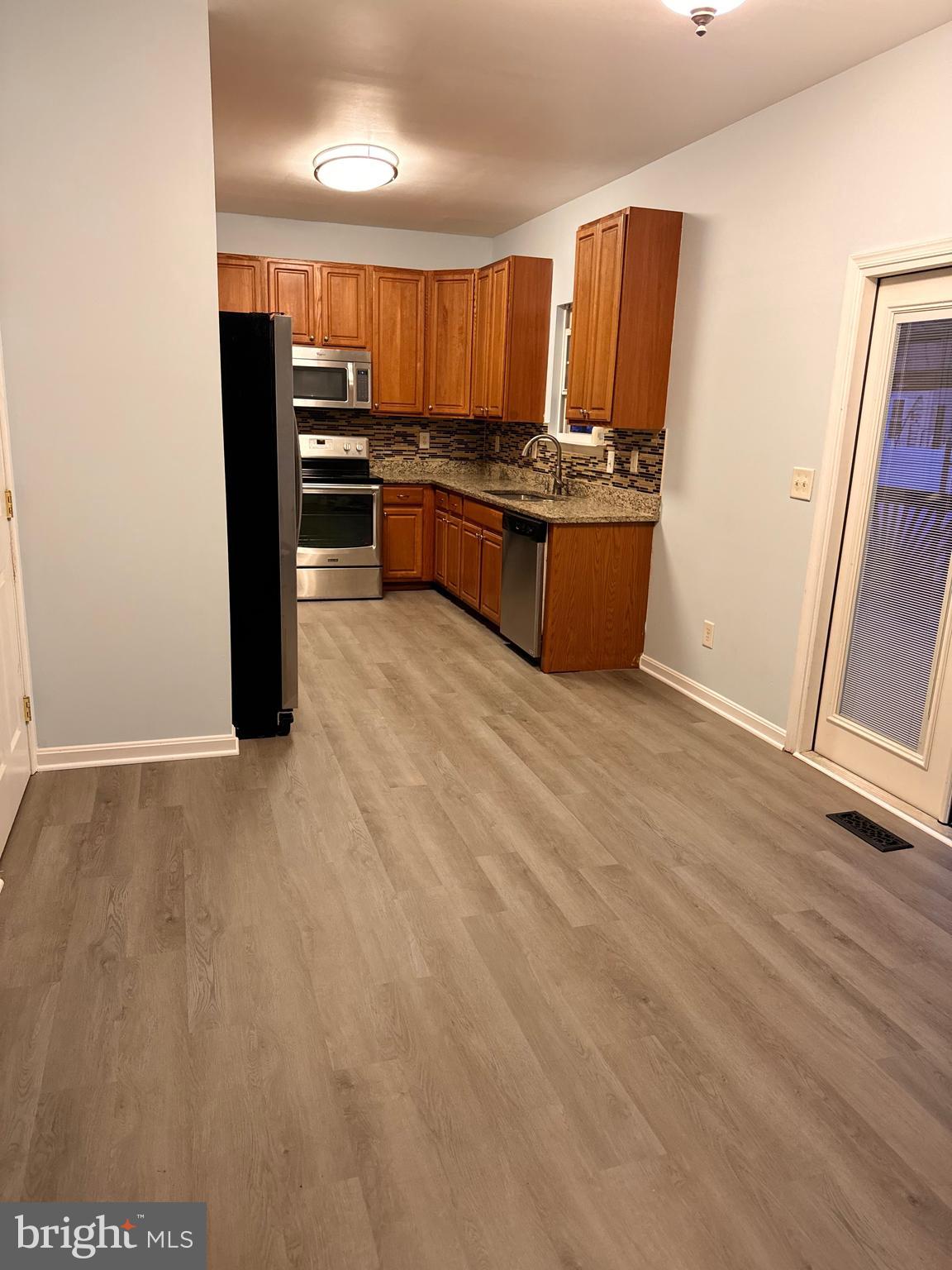 GRANDE VIEW PARK - Residential