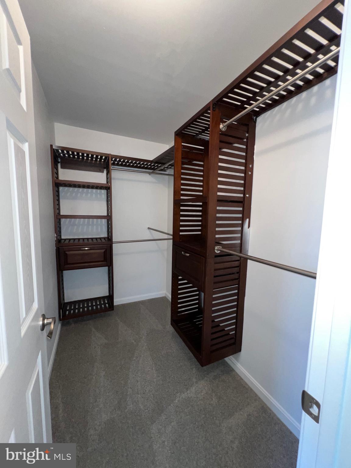 GRANDE VIEW PARK - Residential