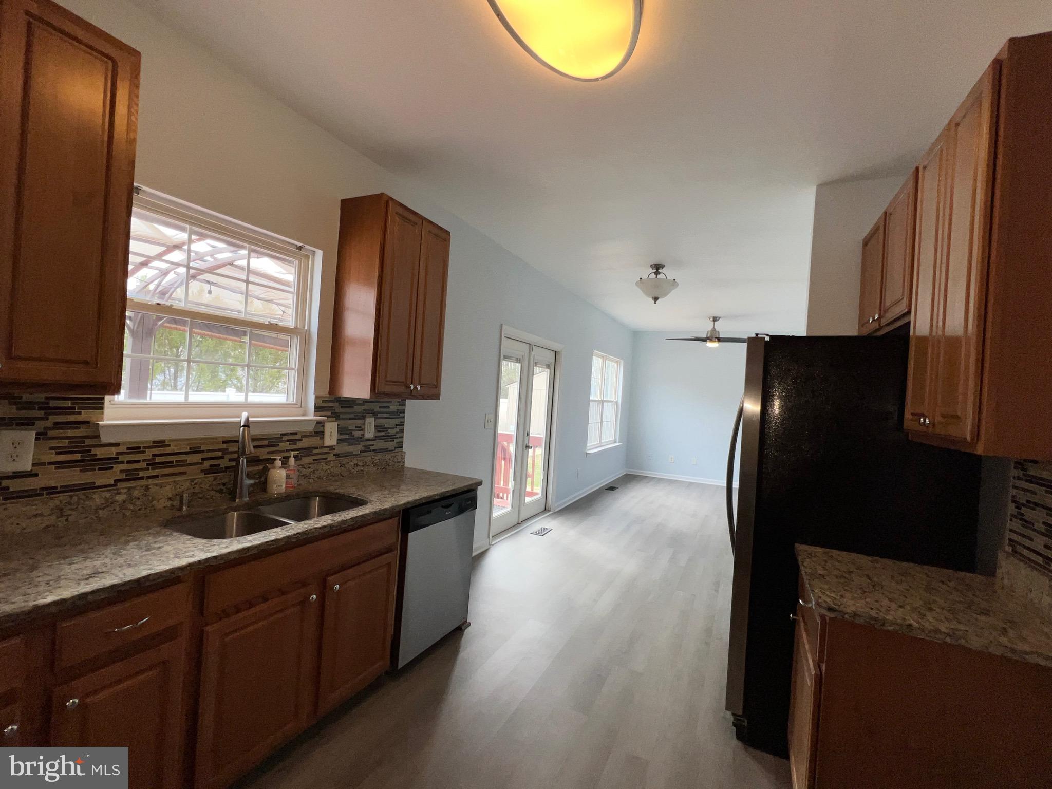 GRANDE VIEW PARK - Residential