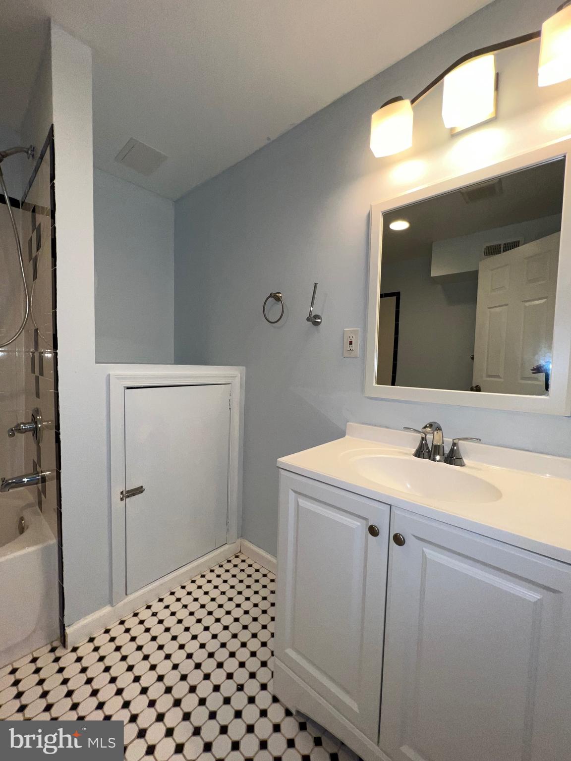 GRANDE VIEW PARK - Residential