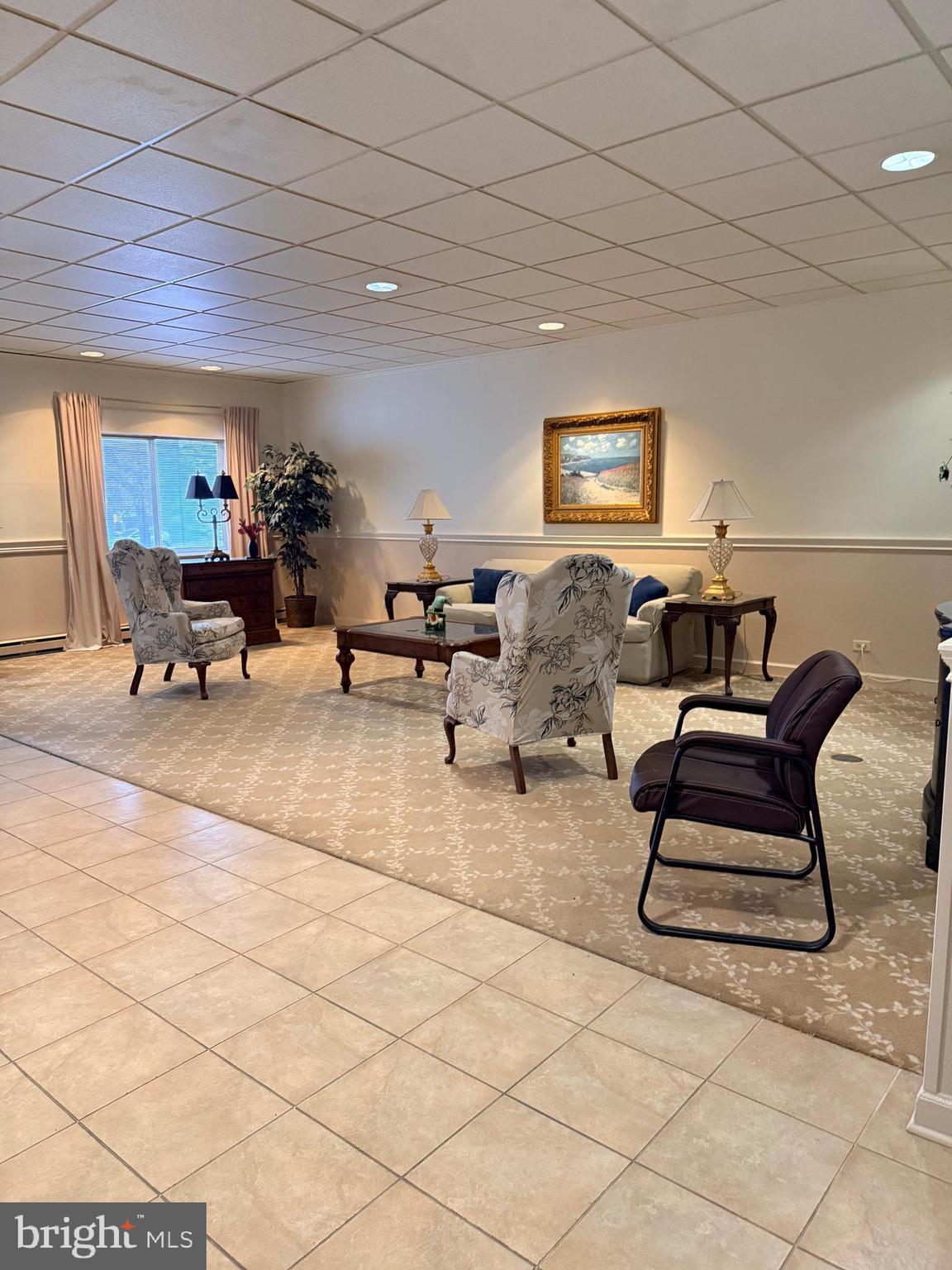 860 LOWER FERRY RD 4C