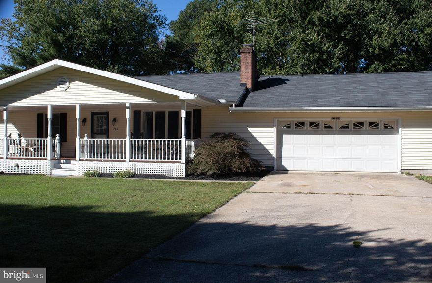 Welcome to 214 Pennick Drive, perfectly situated within walking distance to the community pier and clubhouse! This beautifully maintained home sits on a spacious double lot and offers exceptional outdoor and indoor living. Featuring 3 bedrooms and 2.5 baths, this home boasts an open kitchen with Quartz Lite countertops, updated bathrooms, hardwood flooring, brand-new carpet in the bedrooms, and fresh paint throughout. A stunning 24’ x 30’ addition with a 10’ x 24’ deck expands your living and entertaining space.
The property includes a 2-car garage, a double carport in the back, and 2 storage sheds for all your needs. Enjoy relaxing or hosting gatherings on the large front and back decks, overlooking a fully fenced backyard. This move-in ready home combines comfort, updates, and community charm—schedule your showing today!