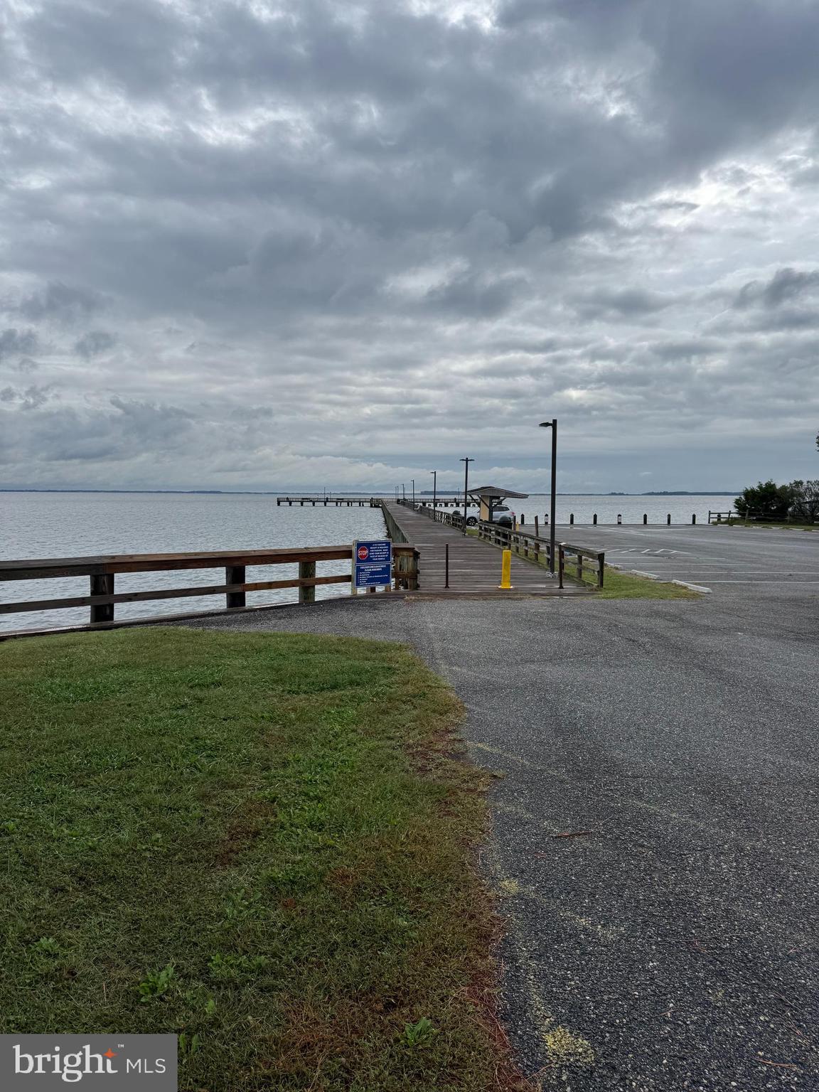 ROMANCOKE ON THE BAY - Residential