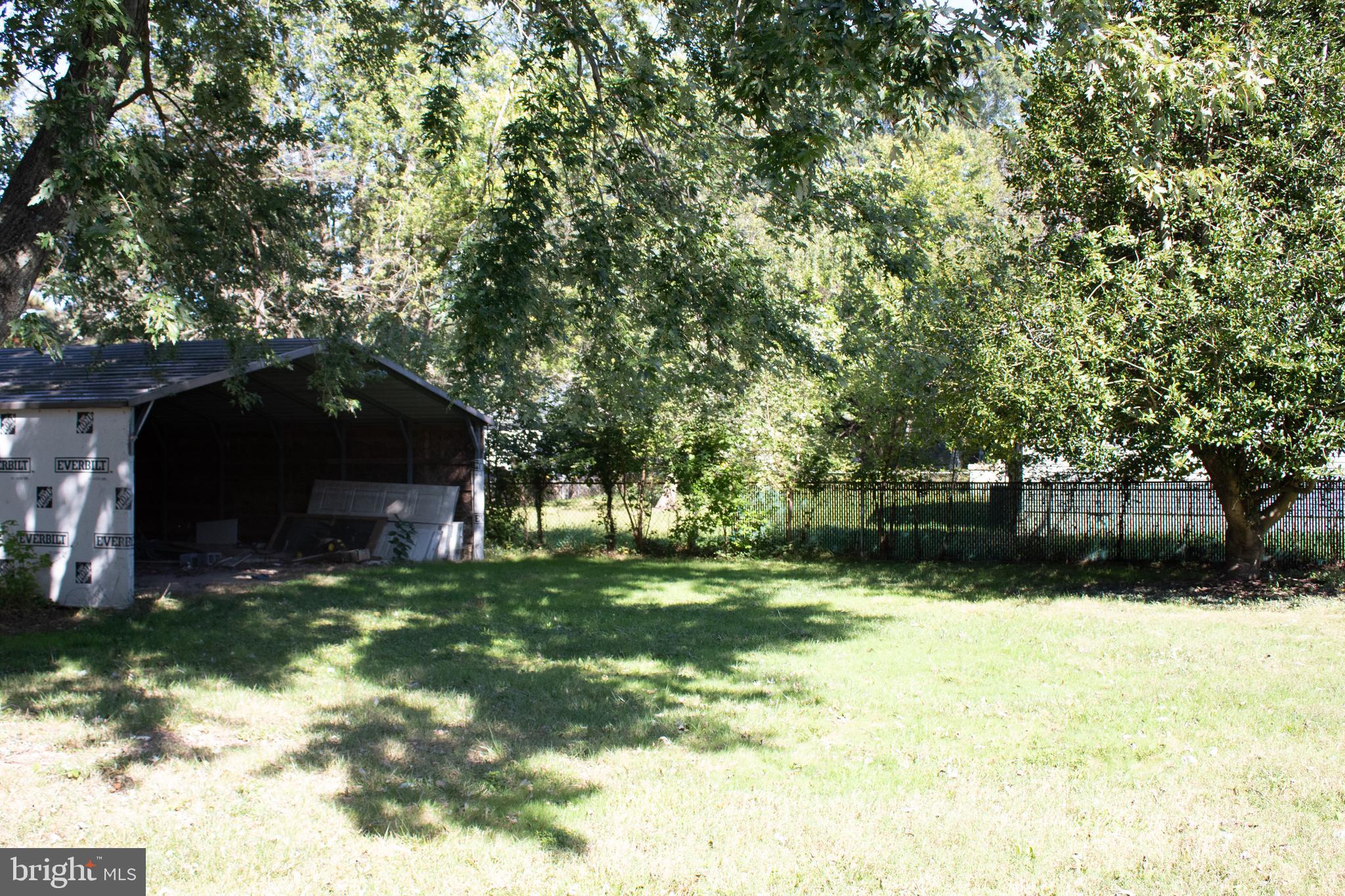 ROMANCOKE ON THE BAY - Residential