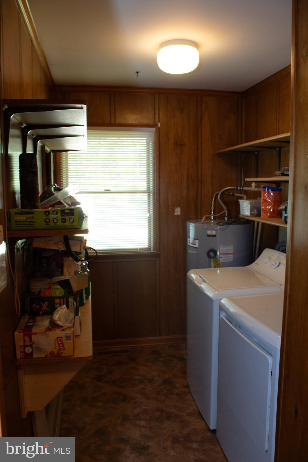 ROMANCOKE ON THE BAY - Residential