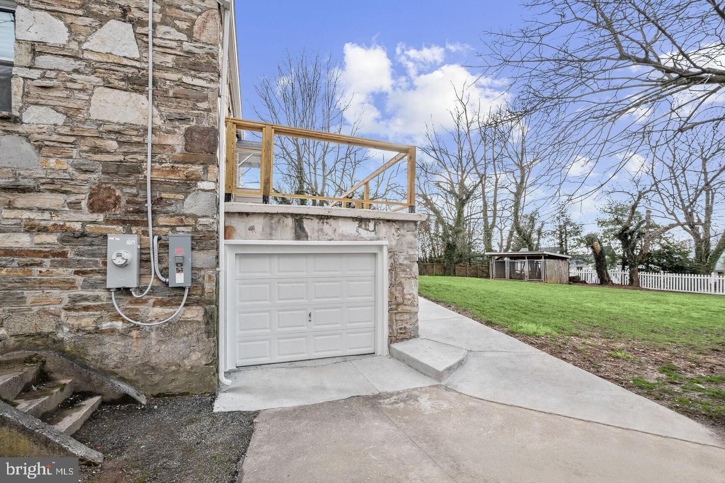 WOODLAWN PARK - Residential