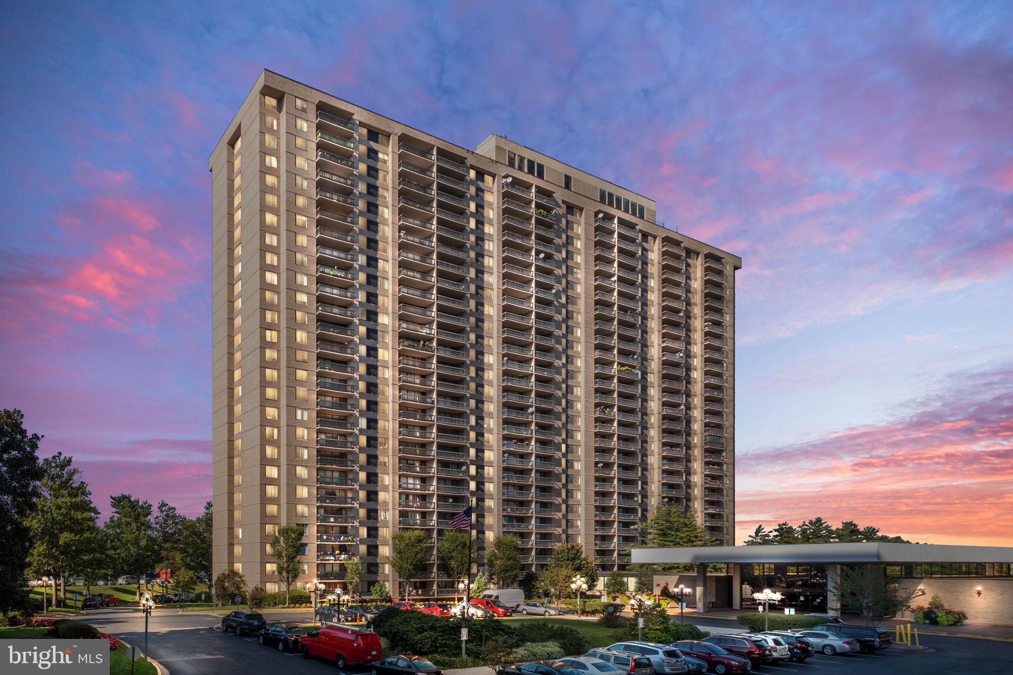 SKYLINE PLAZA - Residential