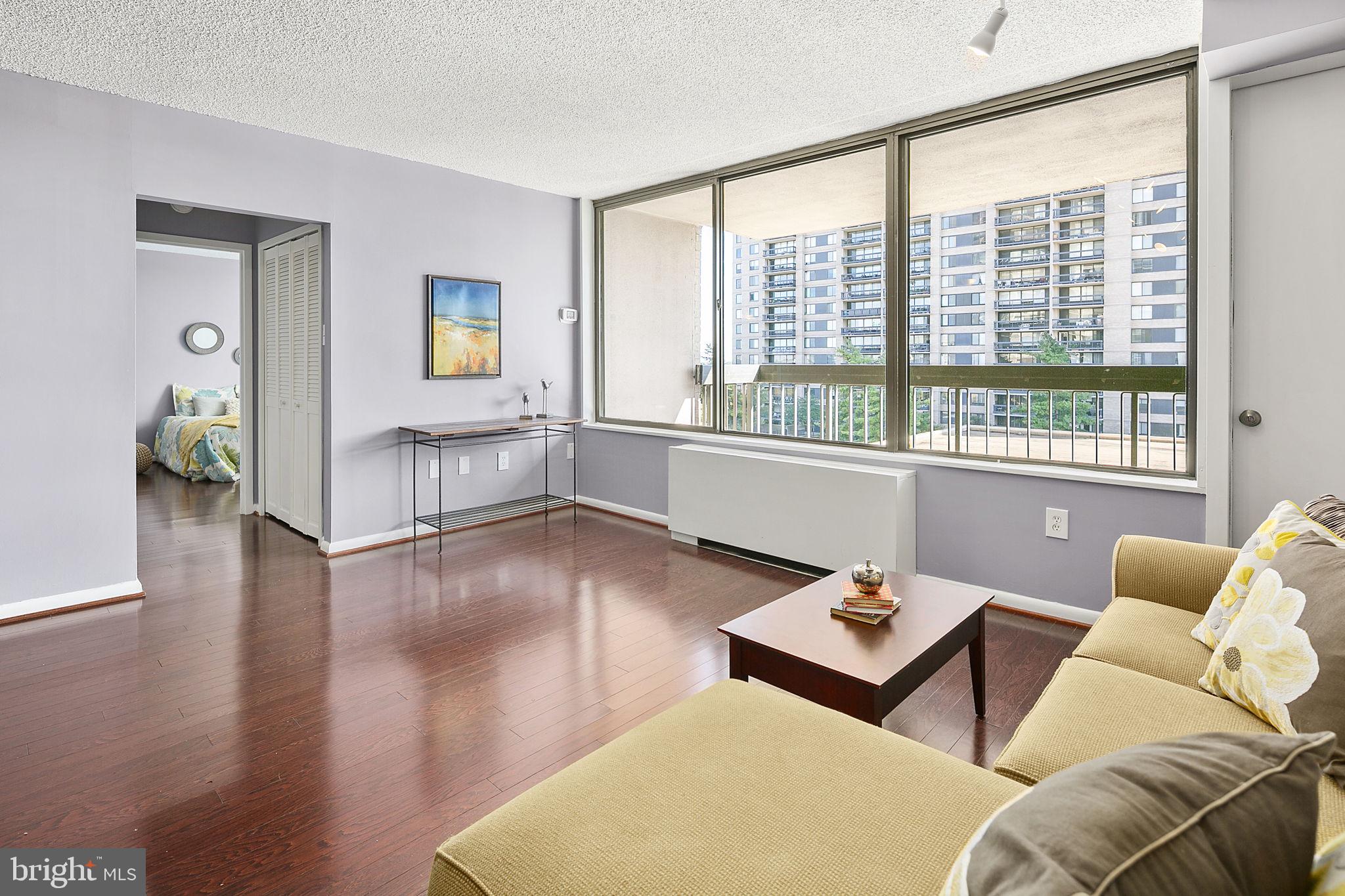 SKYLINE PLAZA - Residential