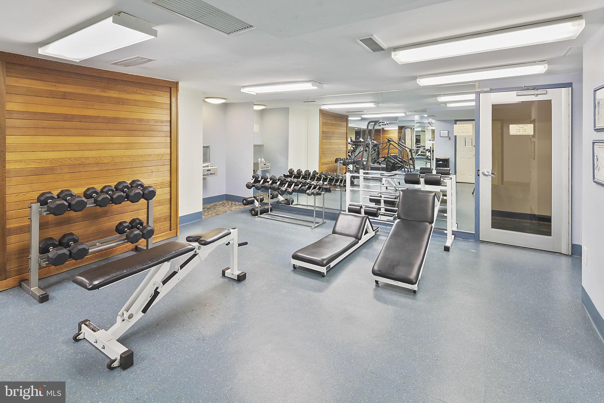 SKYLINE PLAZA - Residential