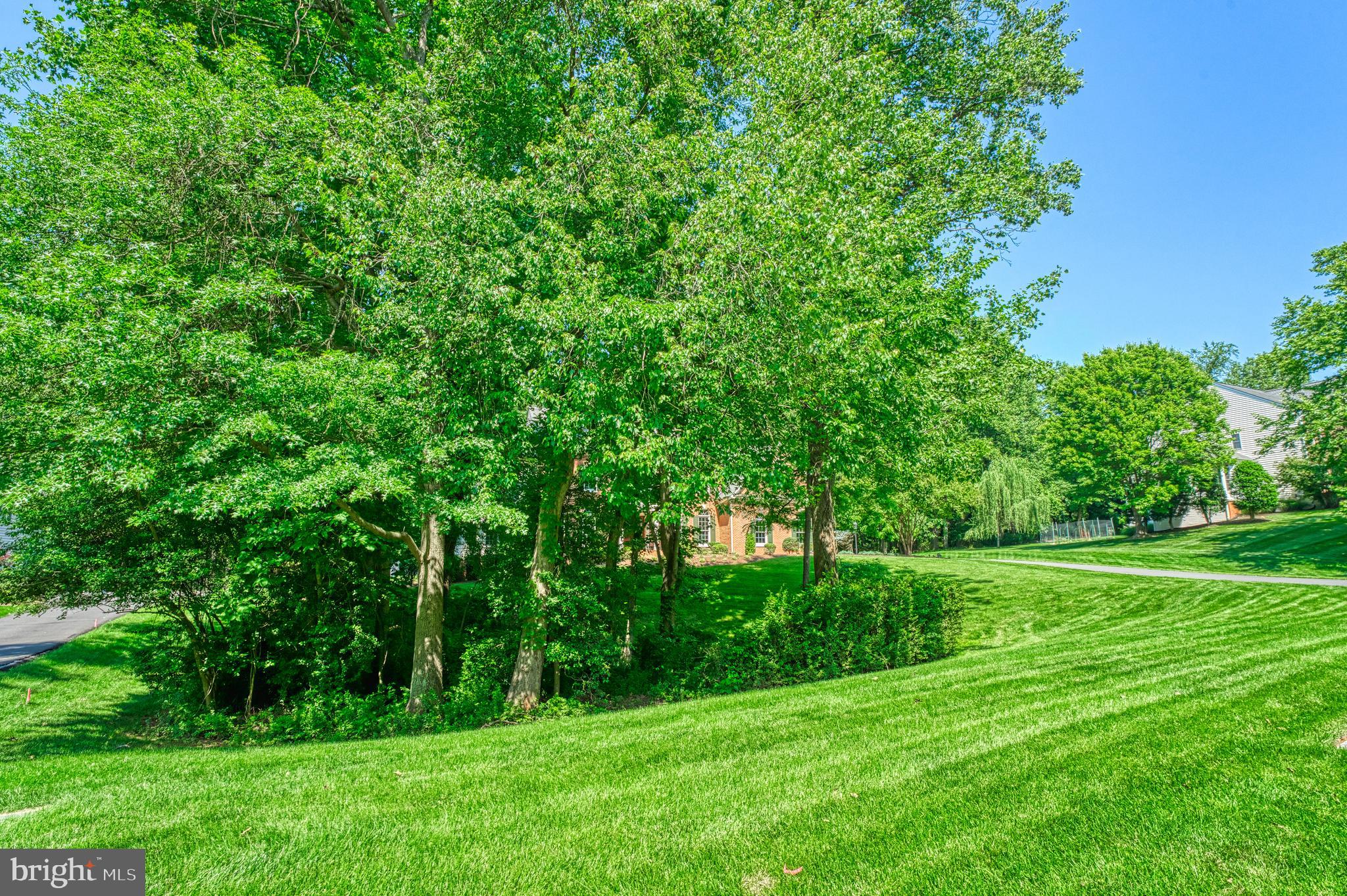 WOODLAND ESTATES - Residential