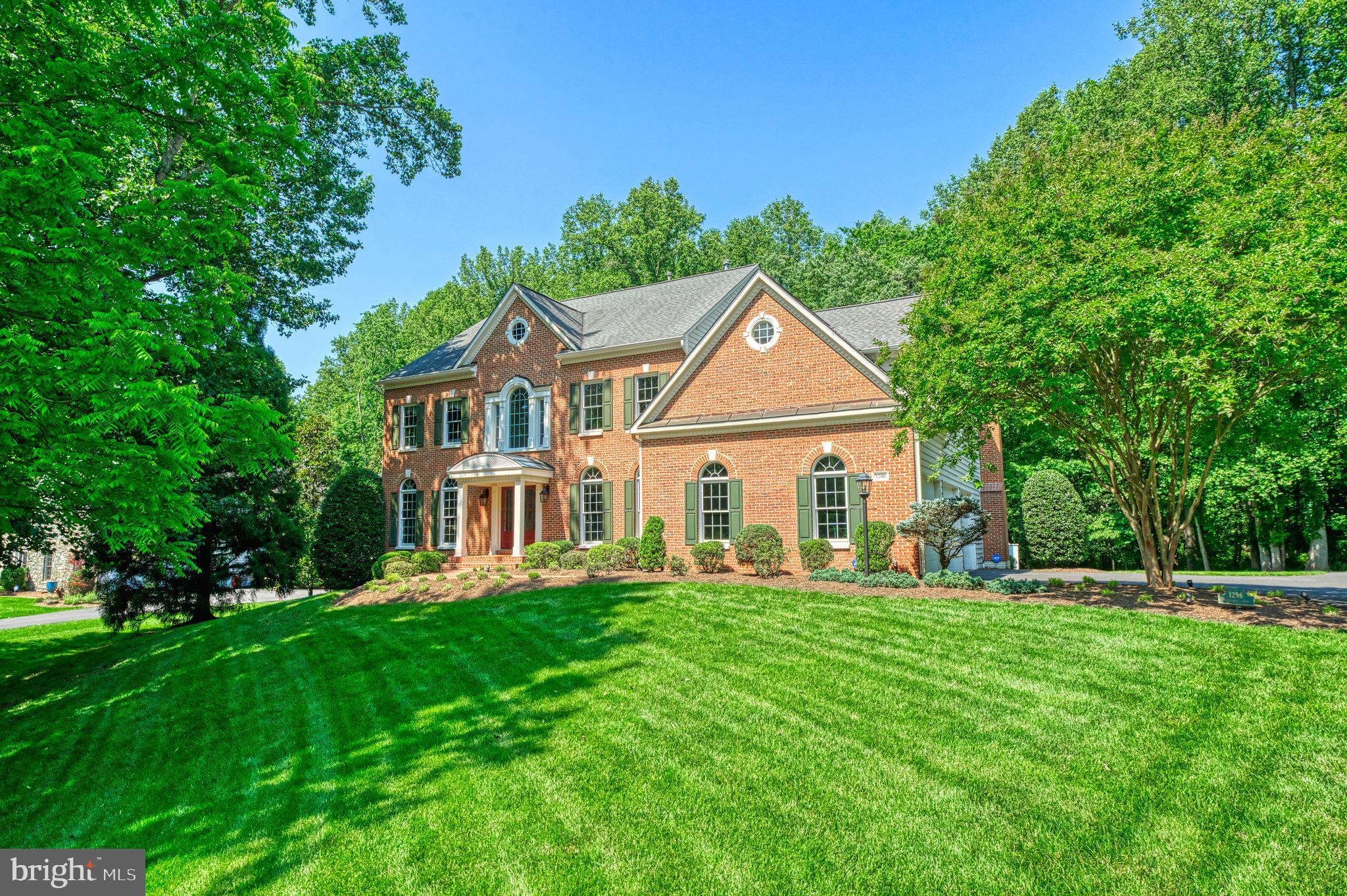 WOODLAND ESTATES - Residential