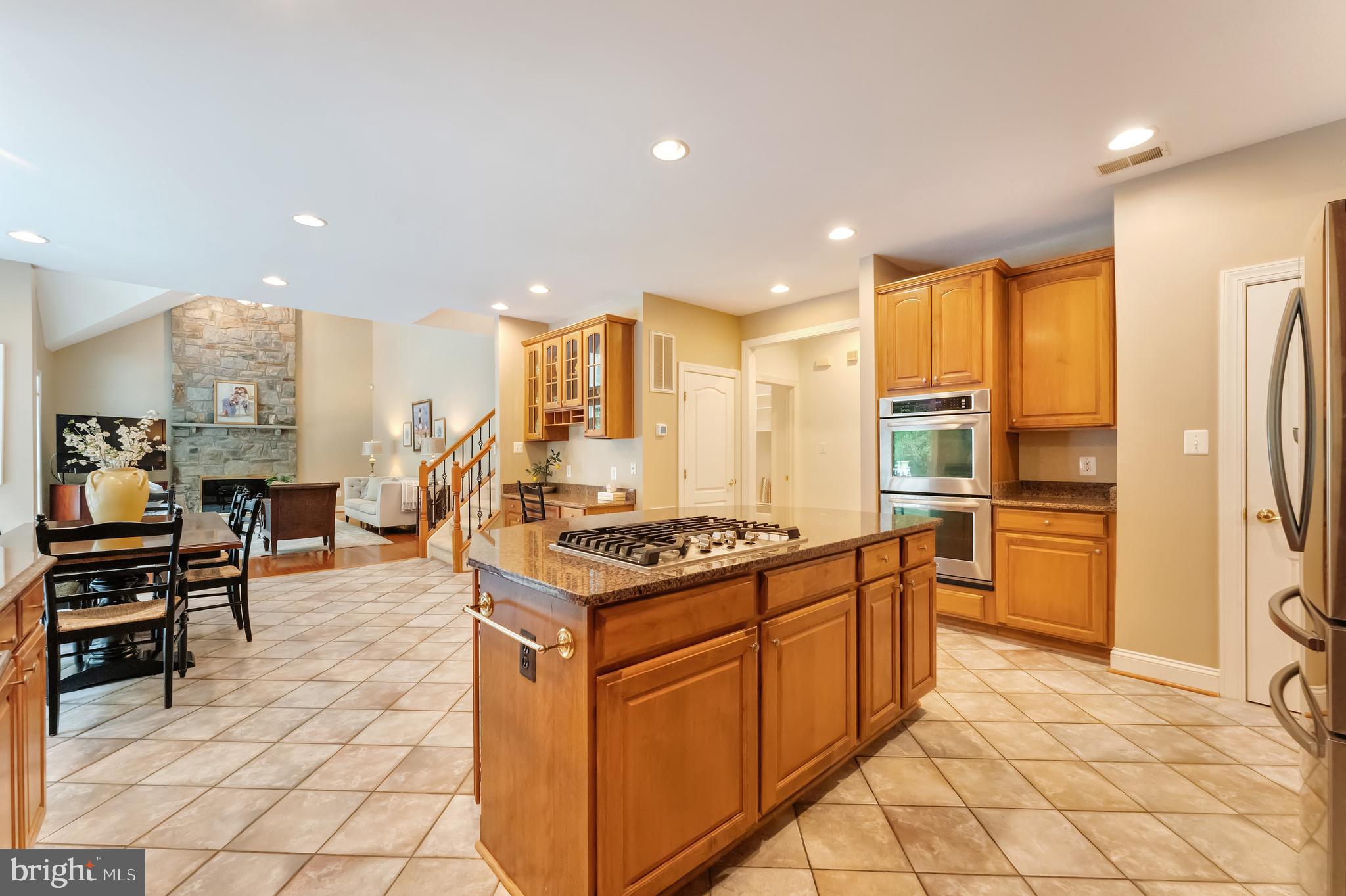 WOODLAND ESTATES - Residential