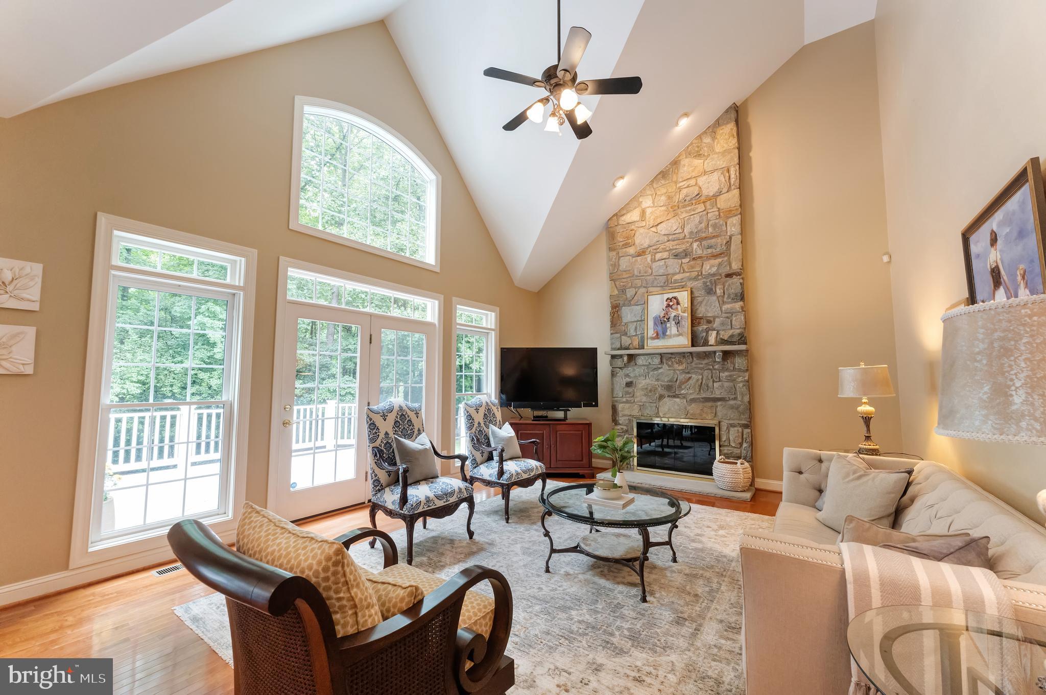 WOODLAND ESTATES - Residential