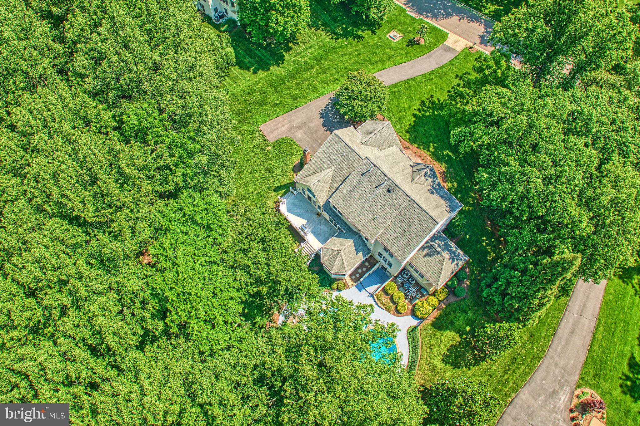 WOODLAND ESTATES - Residential