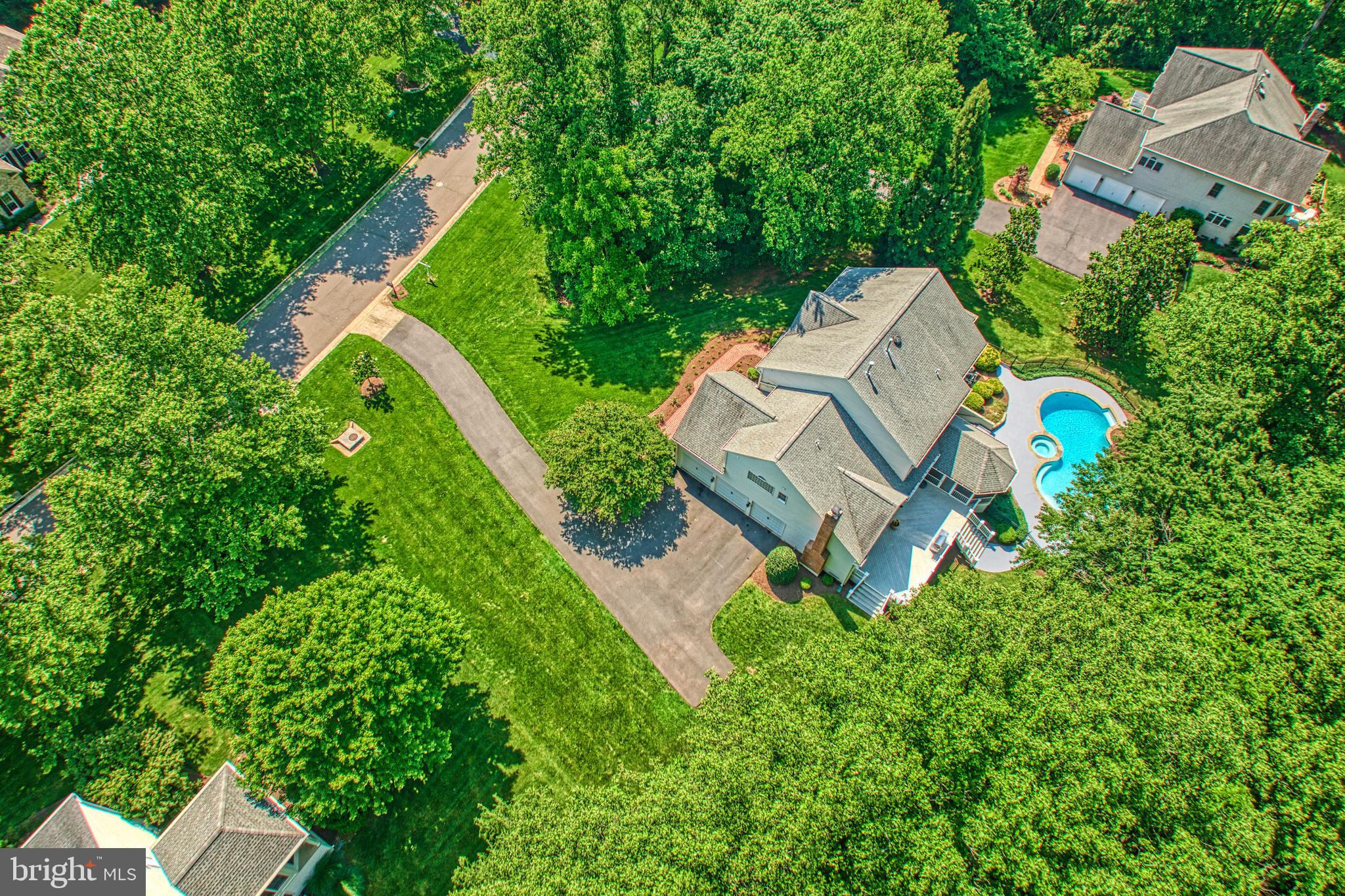 WOODLAND ESTATES - Residential