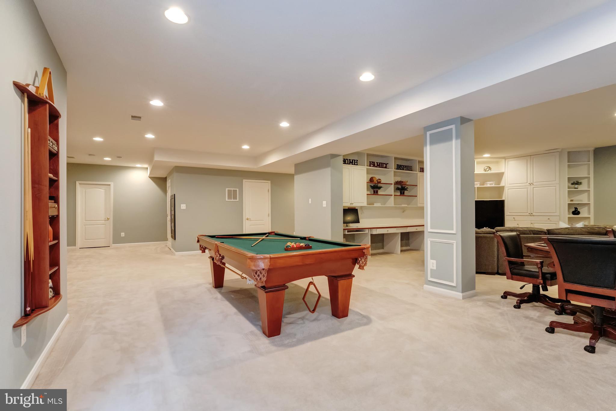 WOODLAND ESTATES - Residential