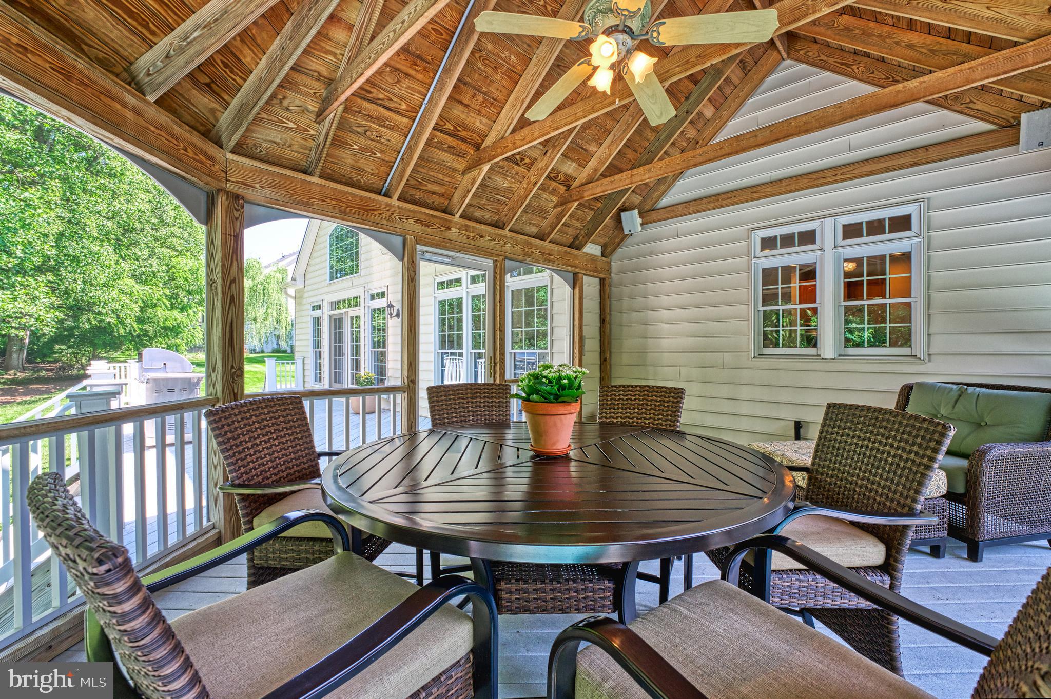 WOODLAND ESTATES - Residential